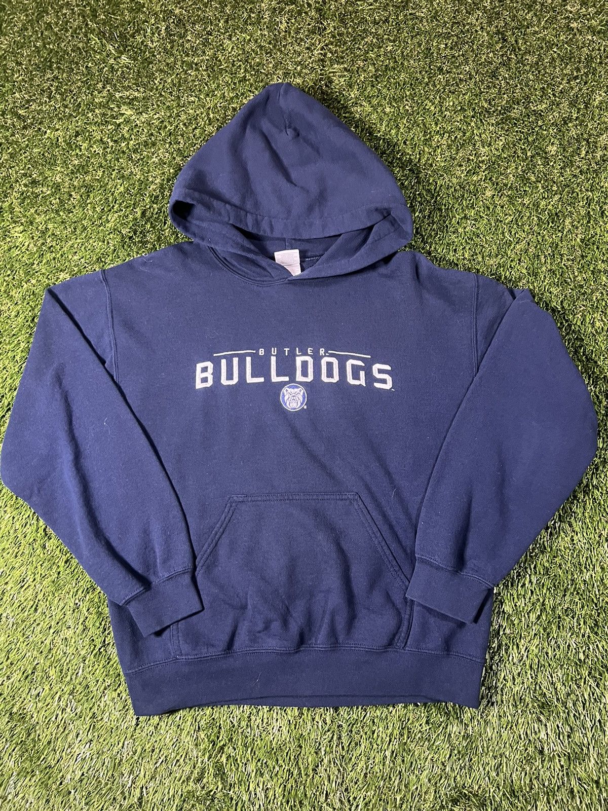 NCAA Vintage Y2K Butler University Bulldogs Embroidered Hoodie Size US S / EU 44-46 / 1 - 1 Thumbnail