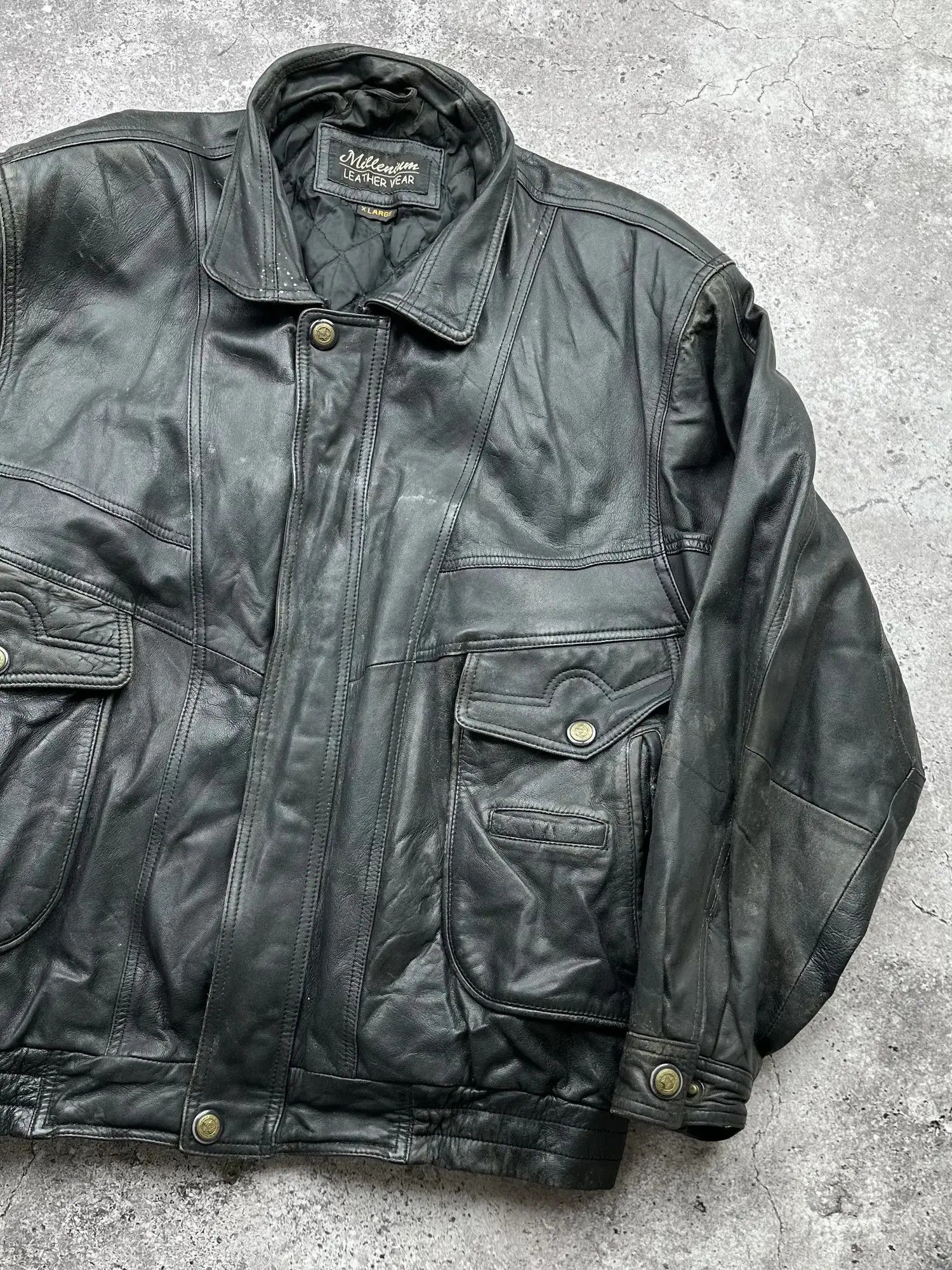 Vintage Vintage Faded Leather Jacket C555(V230) Size US XL / EU 56 / 4 - 3 Thumbnail