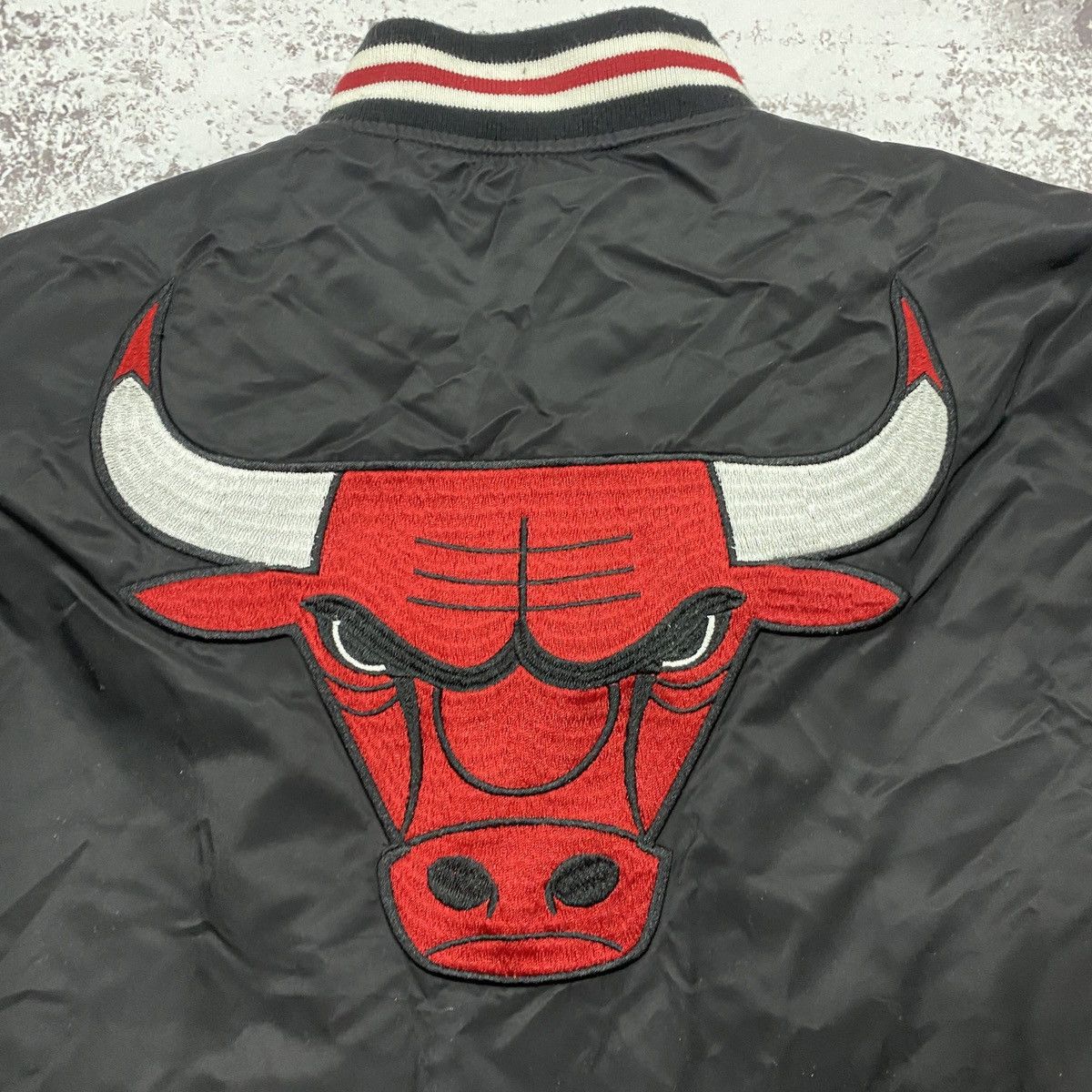 NBA Vintage Chicago Bulls NBA Bomber Big Logo Jacket Size US M / EU 48-50 / 2 - 12 Thumbnail