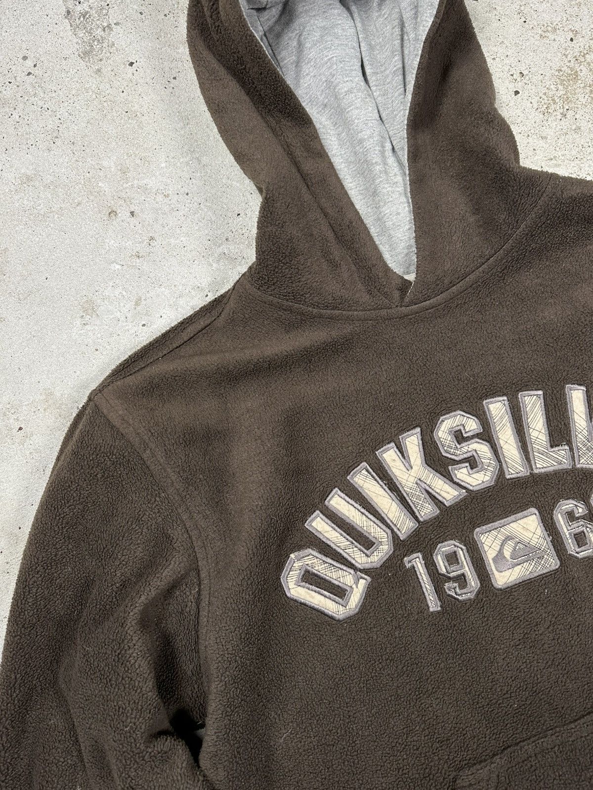 Quiksilver × Vintage Vintage Y2K Quiksilver Brown Fleece Sherpa Hoodie Big Logo Size US L / EU 52-54 / 3 - 7 Thumbnail