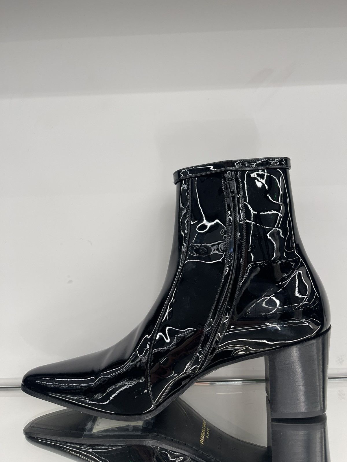Saint Laurent Paris Saint Laurent Arsun Zipped Boots Patent Leather Size US 9 / EU 42 - 3 Thumbnail