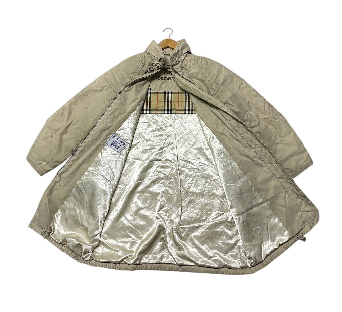 Burberry Burberrys long jacket Size M / US 6-8 / IT 42-44 - 4 Thumbnail