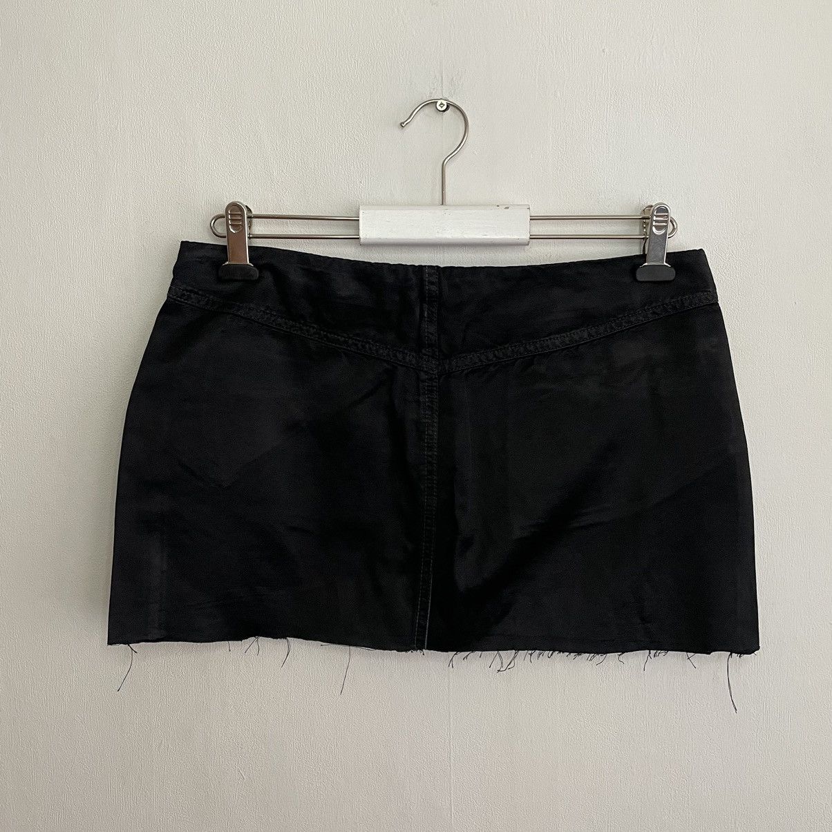 Diesel × Vintage Diesel Vintage Cropped Mini Skirt Size 27" / US 4 / IT 40 - 2 Thumbnail