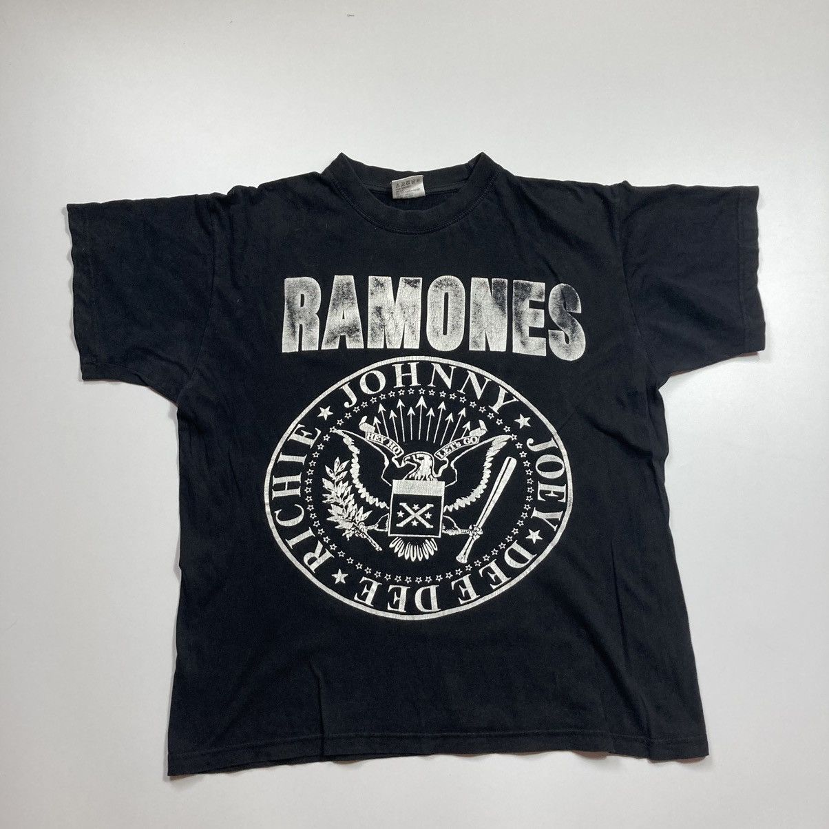 Band Tees vintage ramones punk rock band tee Size US M / EU 48-50 / 2 - 1 Thumbnail