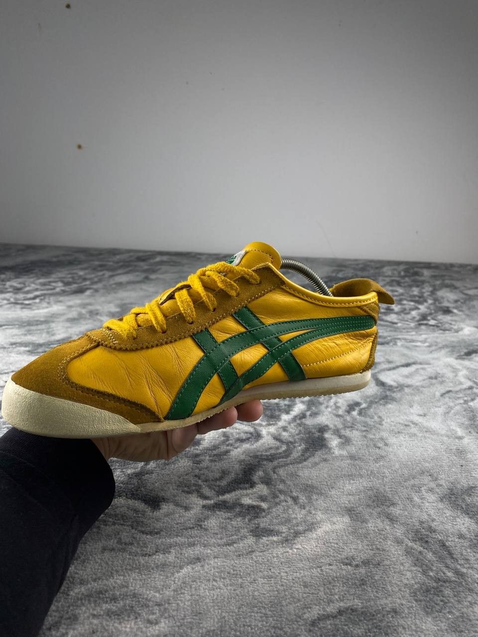 Asics Asics Onitsuka Tiger Mexico 66 Sneakers Size US 6.5 / EU 39-40 - 5 Thumbnail