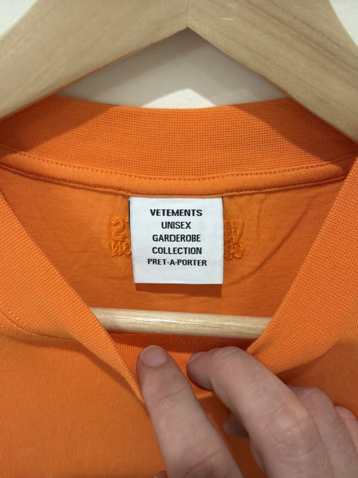 Vetements Vetements Limited edition Tee Size US S / EU 44-46 / 1 - 3 Thumbnail