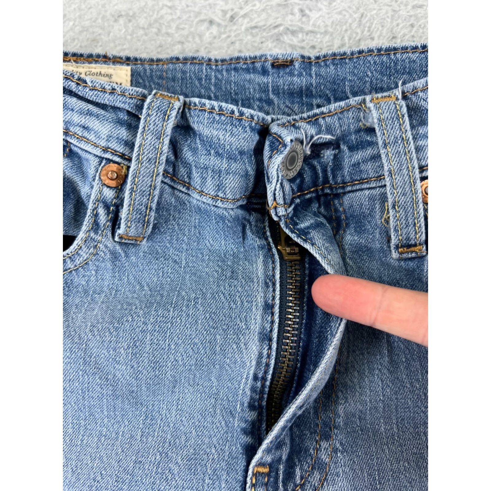 Levi's Levi's Jeans Men Slim 28 Blue Denim 502 Cotton Blend Straight 5-Pocket Zip Inseam 28 Years Vintage No Size US 28 / EU 44 - 5 Thumbnail