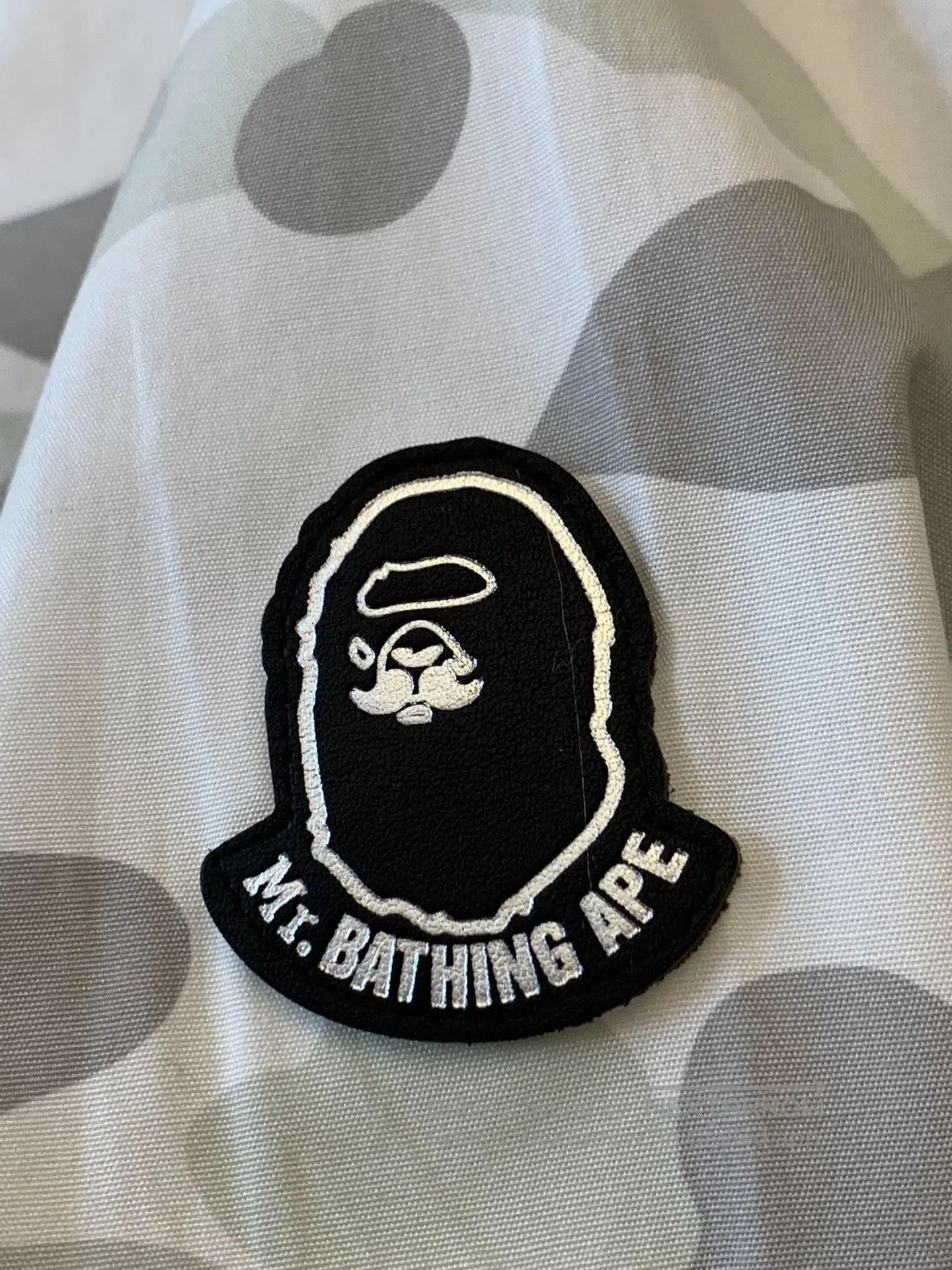 Bape Mr.Bathing Ape White Camo Military Shirt Jacket. Size US XL / EU 56 / 4 - 8 Thumbnail