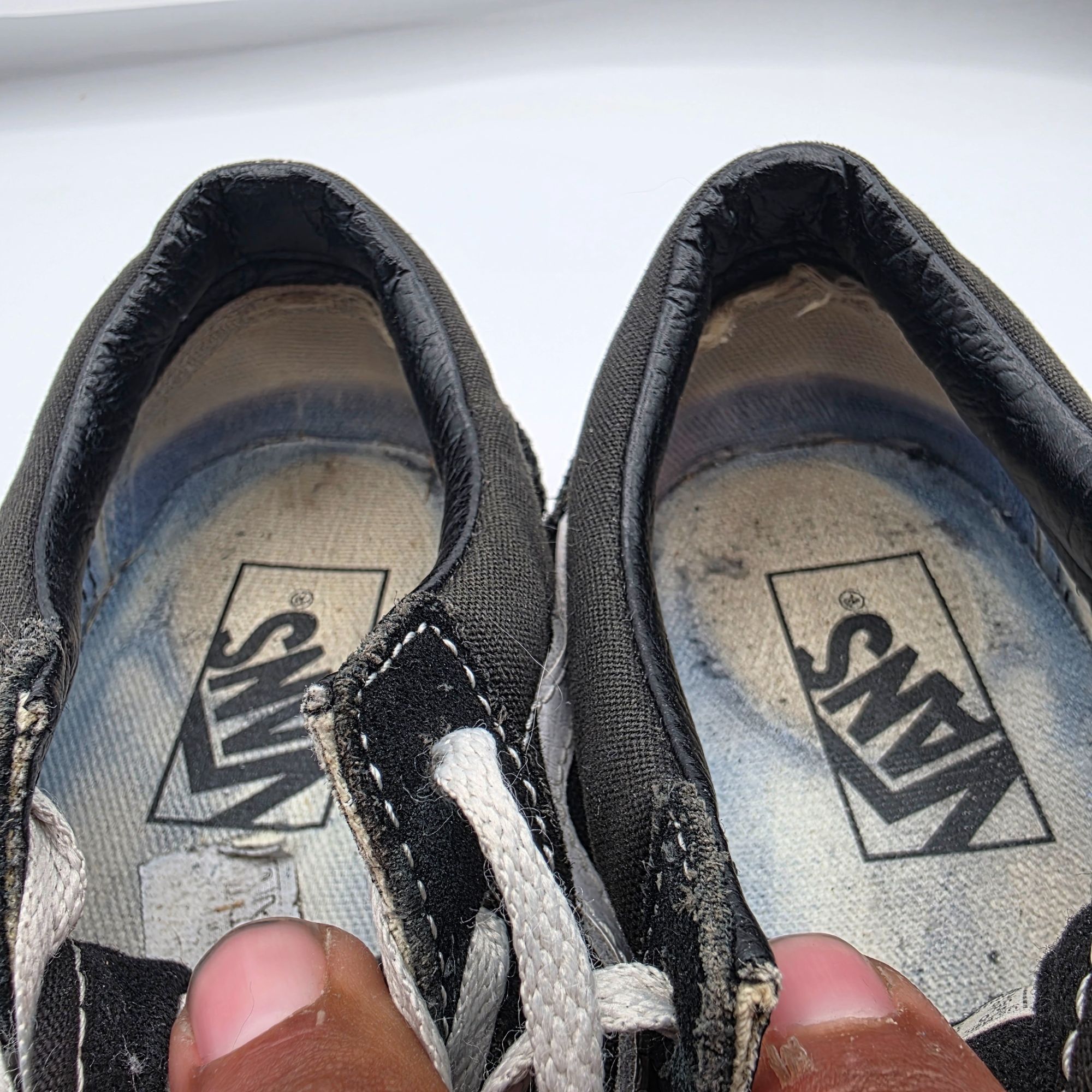 Vans Vans Old Skool Black White Mens Size 5 Lace Up Skateboarding Size US 5 / EU 37 - 7 Thumbnail