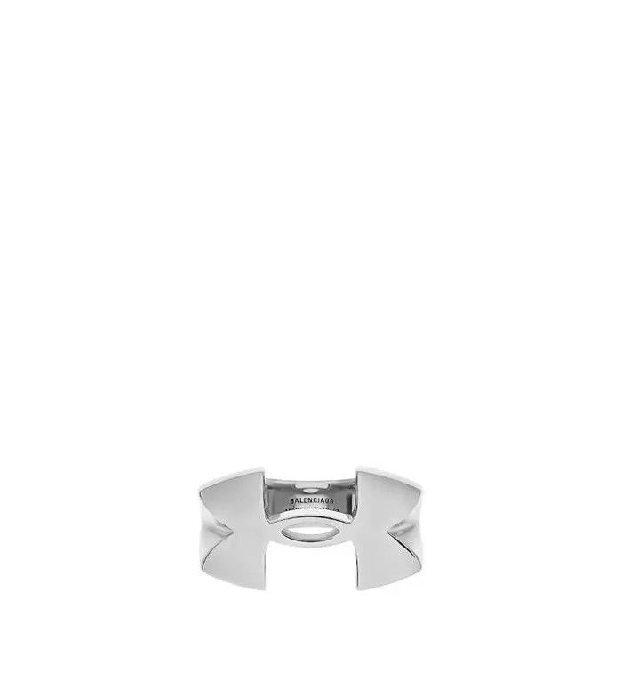 Balenciaga × Undercover o1w1db10425 Size: 62 / Under Armour® Signet Ring in Silver Size ONE SIZE - 1 Preview