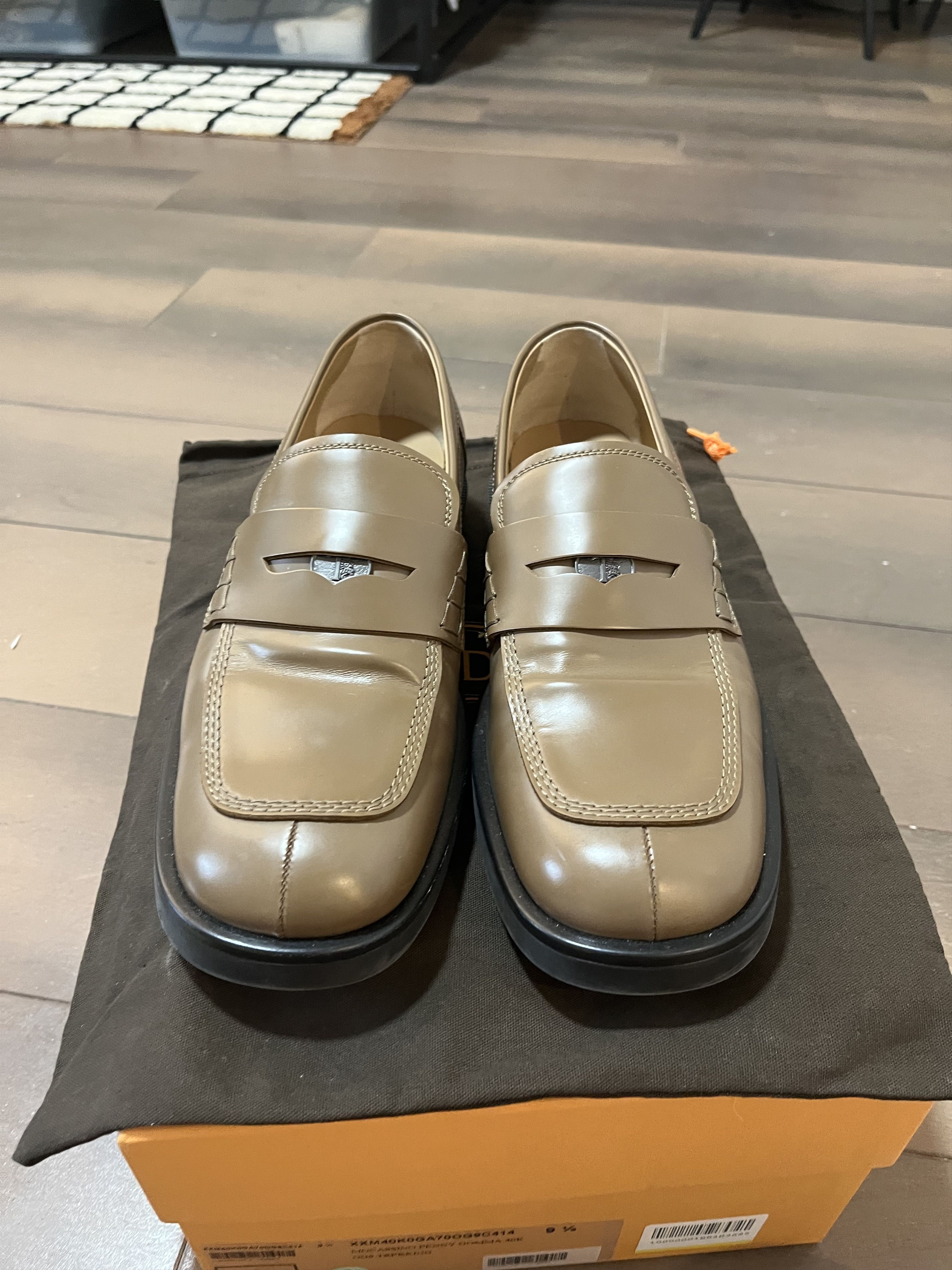Tod's Tod's Butterscotch Olive Leather Penny Loafers Size US 11 / EU 44 - 3 Thumbnail