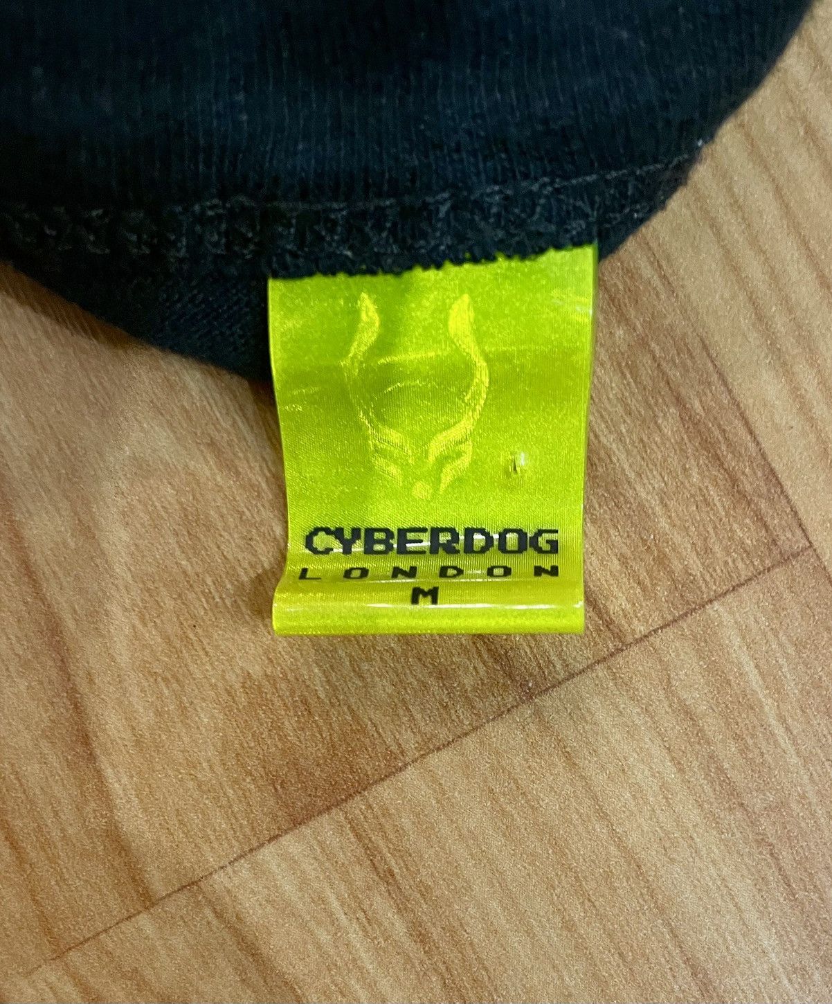 Other Ultra-Rare Y2K Cyberdog London T-Shirt – Collector Piece Size US M / EU 48-50 / 2 - 4 Thumbnail