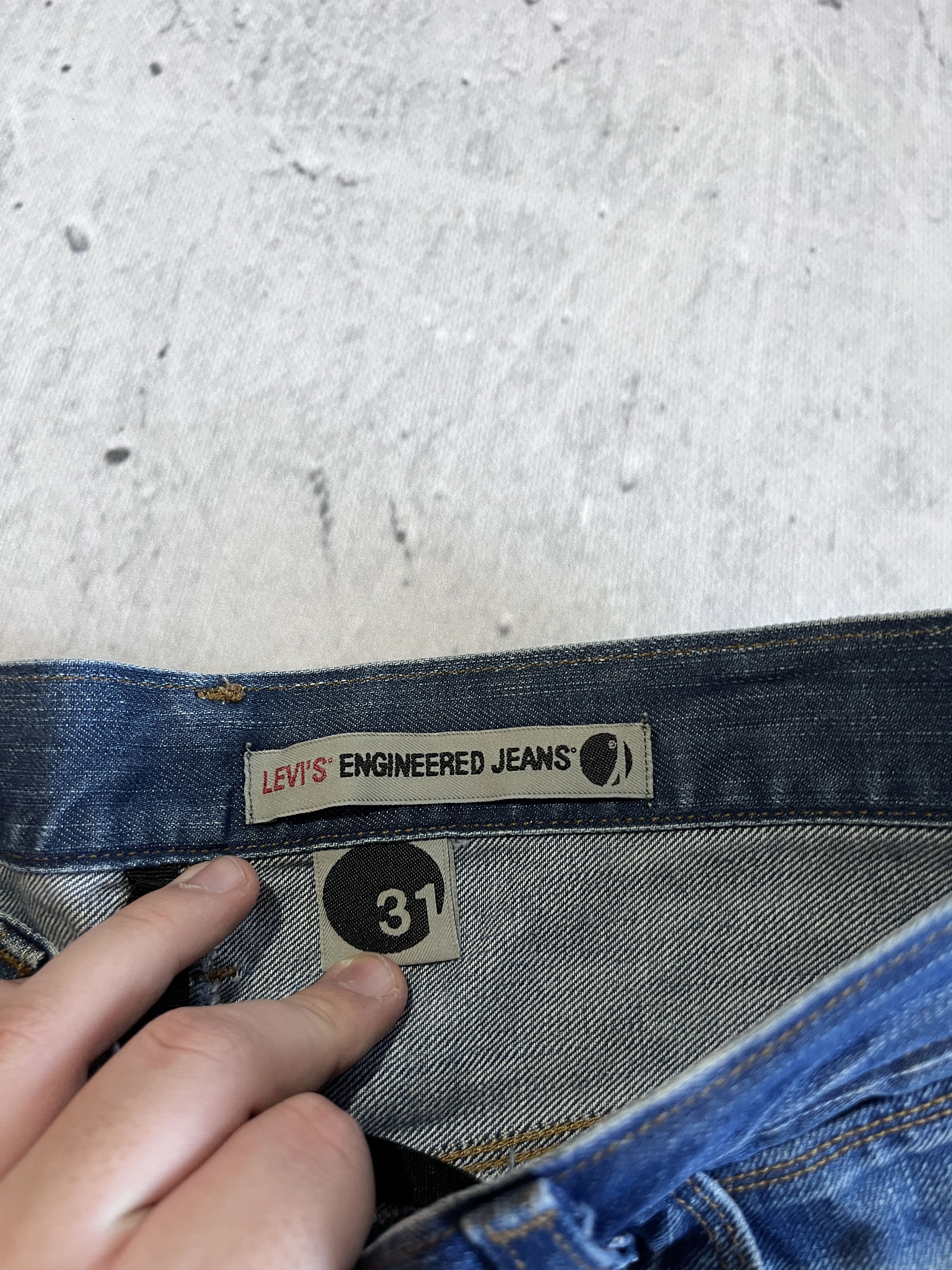Levi's LEVI'S ENGINEERED JEANS 2008 TWISTED LEG VINTAGE Y2K DENIM Size US 31 - 13 Thumbnail