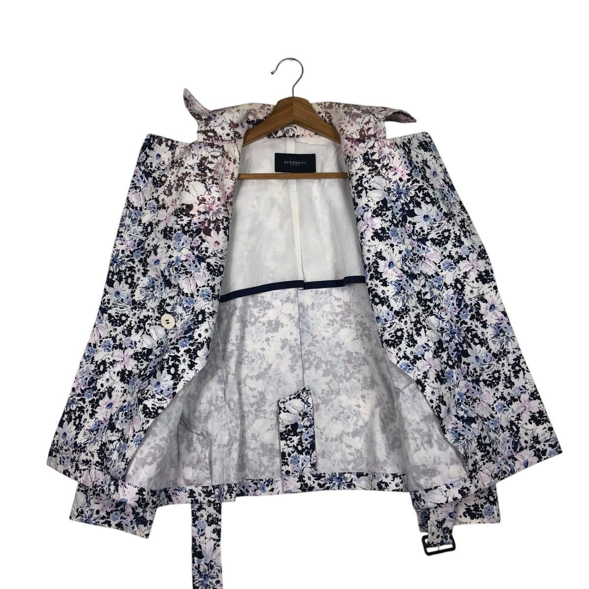 Burberry 🔥VINTAGE CHORE JACKET BURBERRY LONDON FLORAL FULL PRINT Size US S / EU 44-46 / 1 - 15 Thumbnail