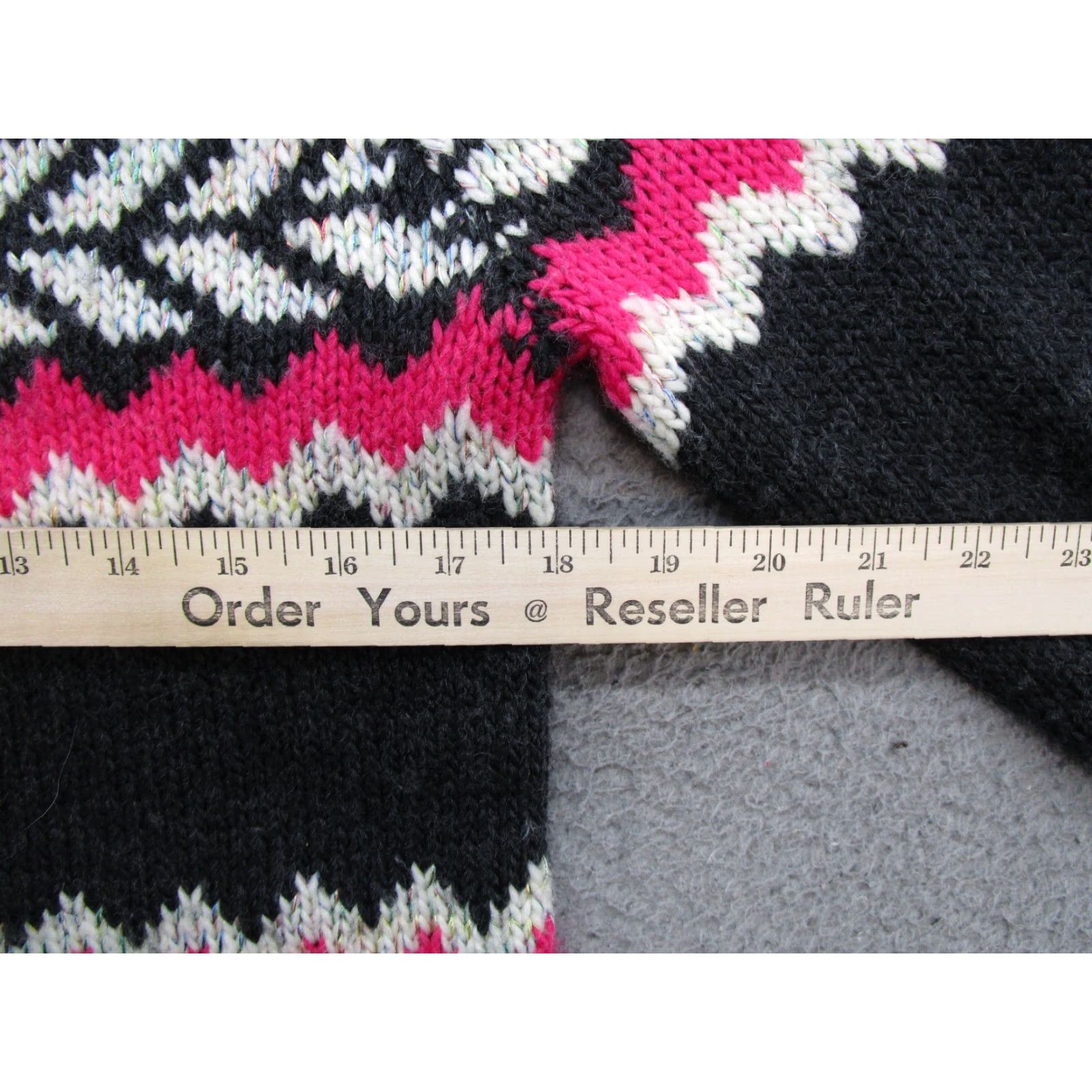American Eagle Outfitters American Eagle Women's Soft Knit Pullover Zig Zag Stripe Sweater Size Small Size S / US 4 / IT 40 - 5 Thumbnail