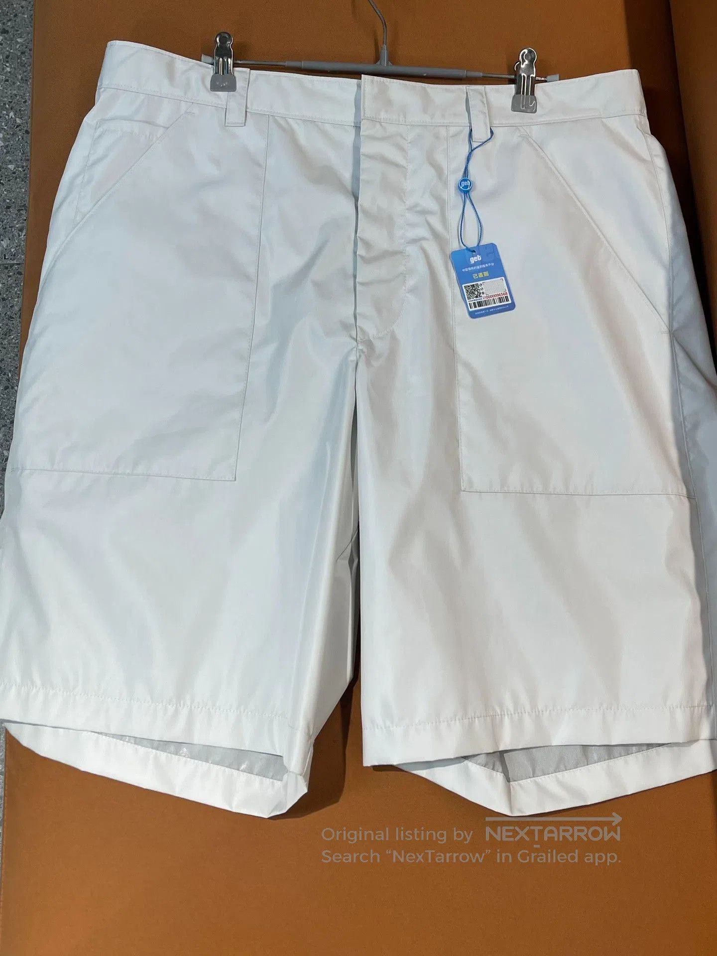 Prada Prada FW23 Triangle Logo Shorts. Size US 35 - 1 Thumbnail