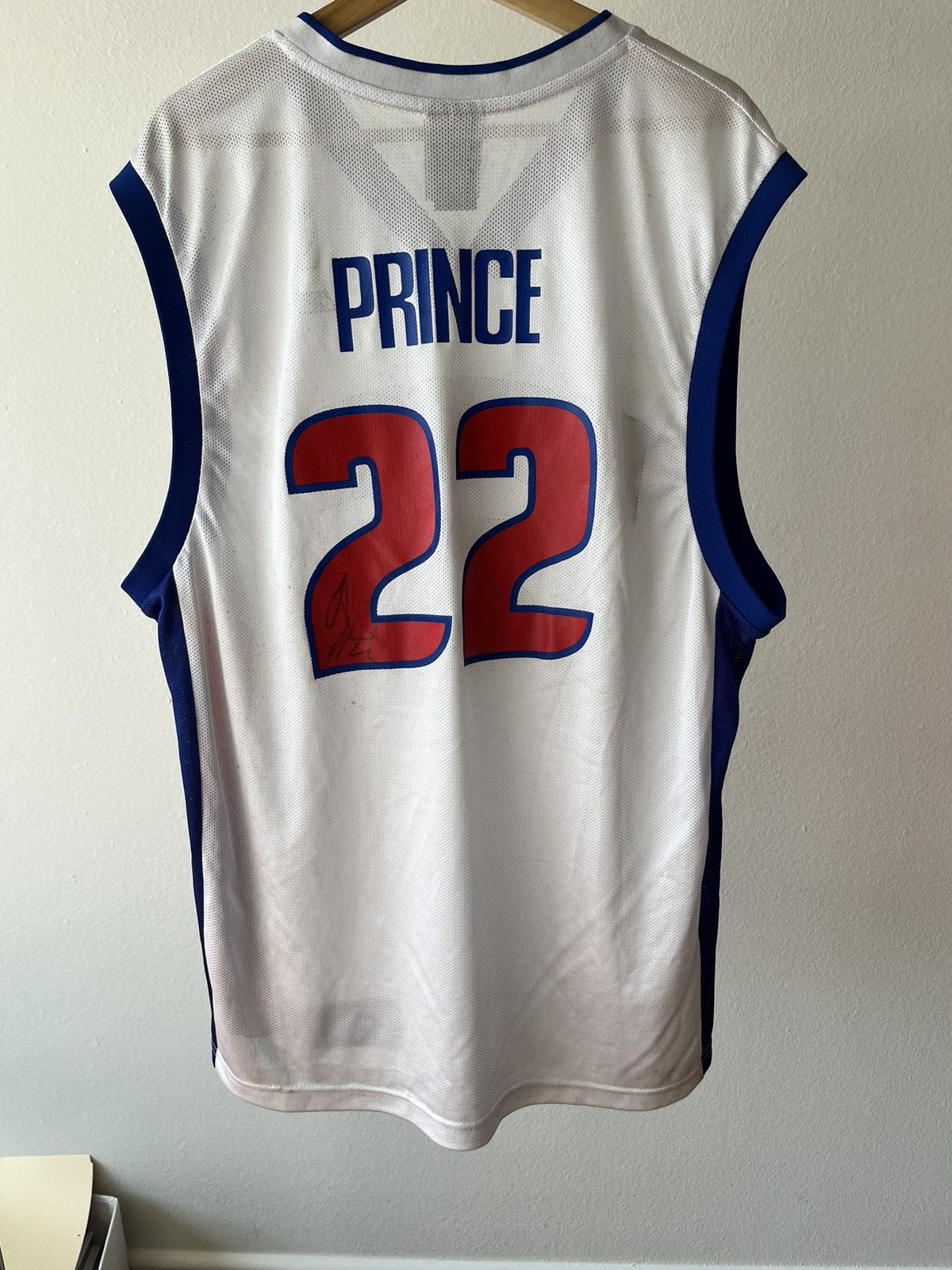 NBA × Reebok Retro Detroit Pistons Jersey Size US L / EU 52-54 / 3 - 11 Thumbnail