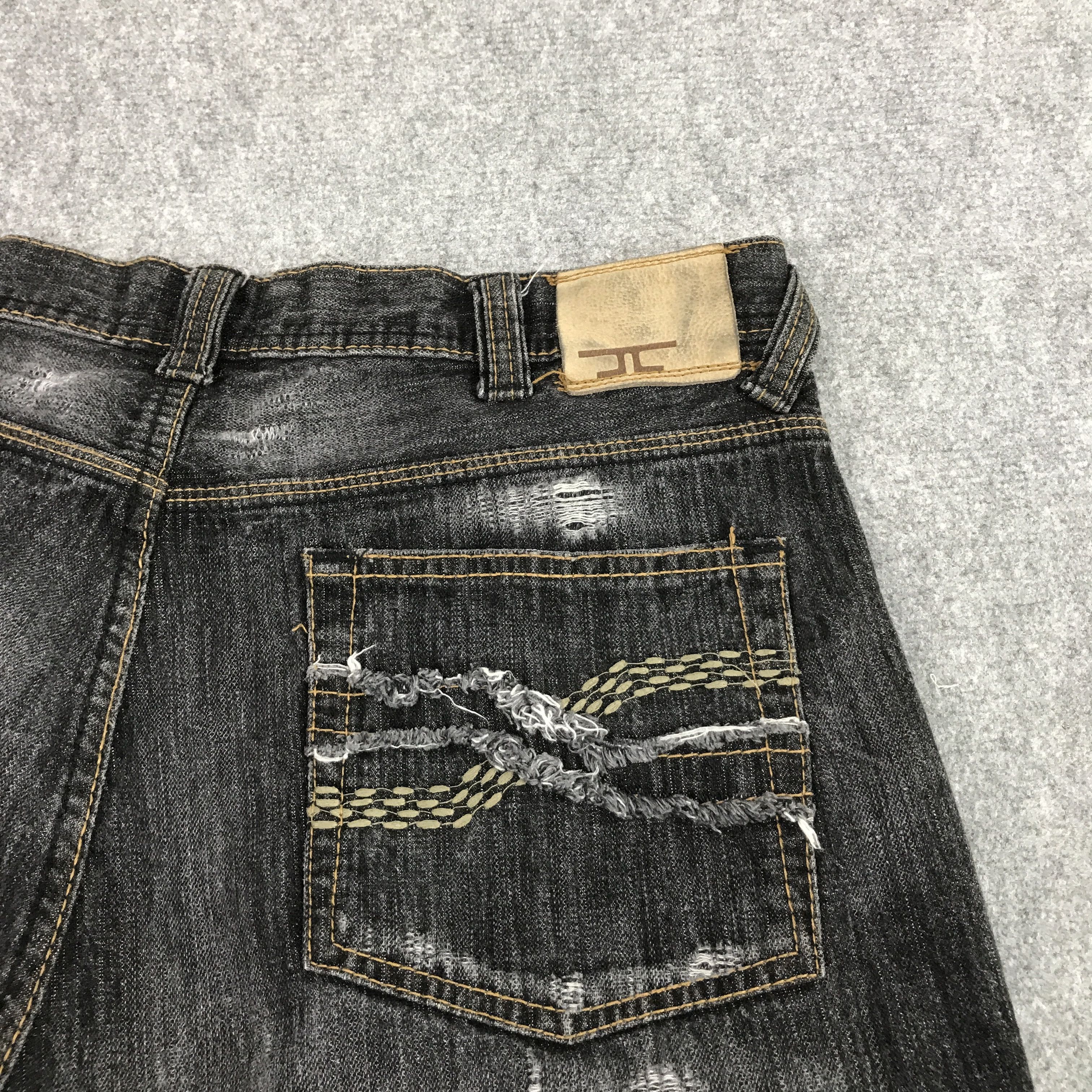 Japanese Brand BLACK DENIM JAPAN DISTRESEED JEANS PANTS Size US 36 / EU 52 - 8 Thumbnail