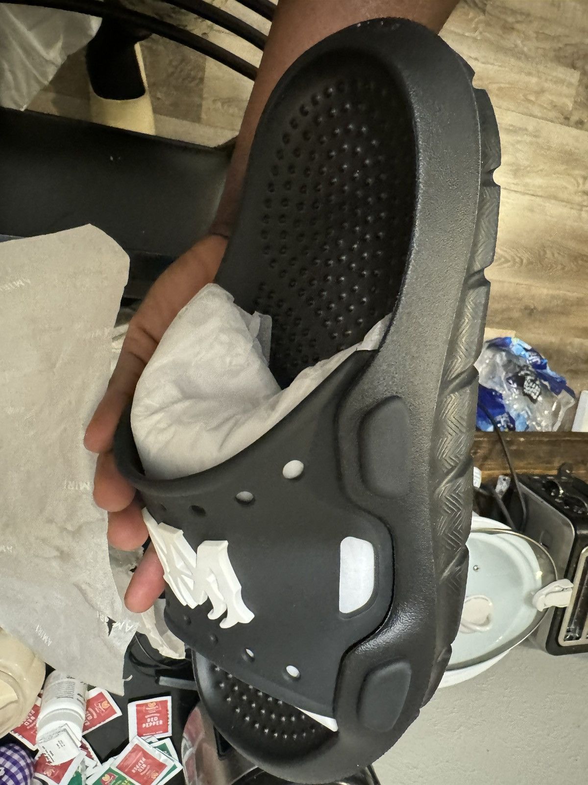 Amiri Amiri slides Size US 10 / EU 43 - 11 Thumbnail