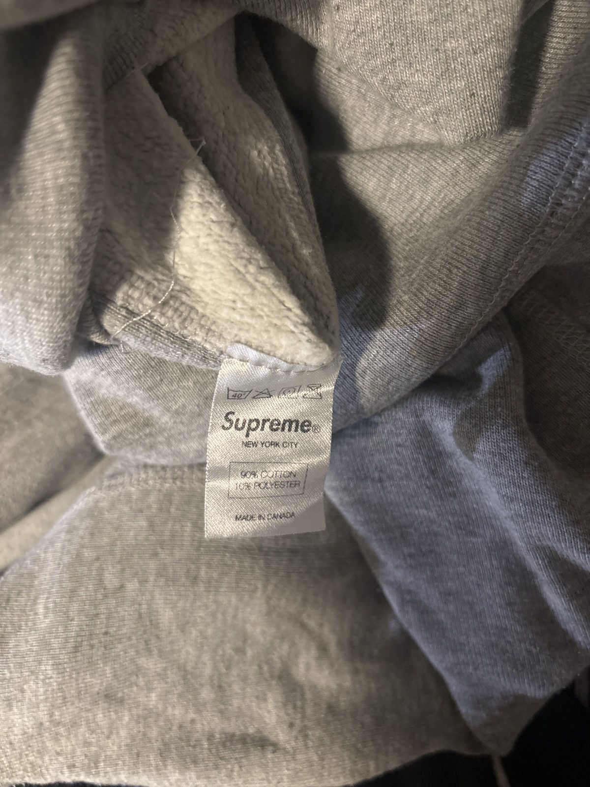 Kaws × Supreme Supreme x KAWS hoodie Size Large Size US L / EU 52-54 / 3 - 5 Thumbnail