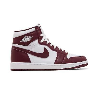 Nike Air Jordan 1 Retro High OG Team Red / US8.5