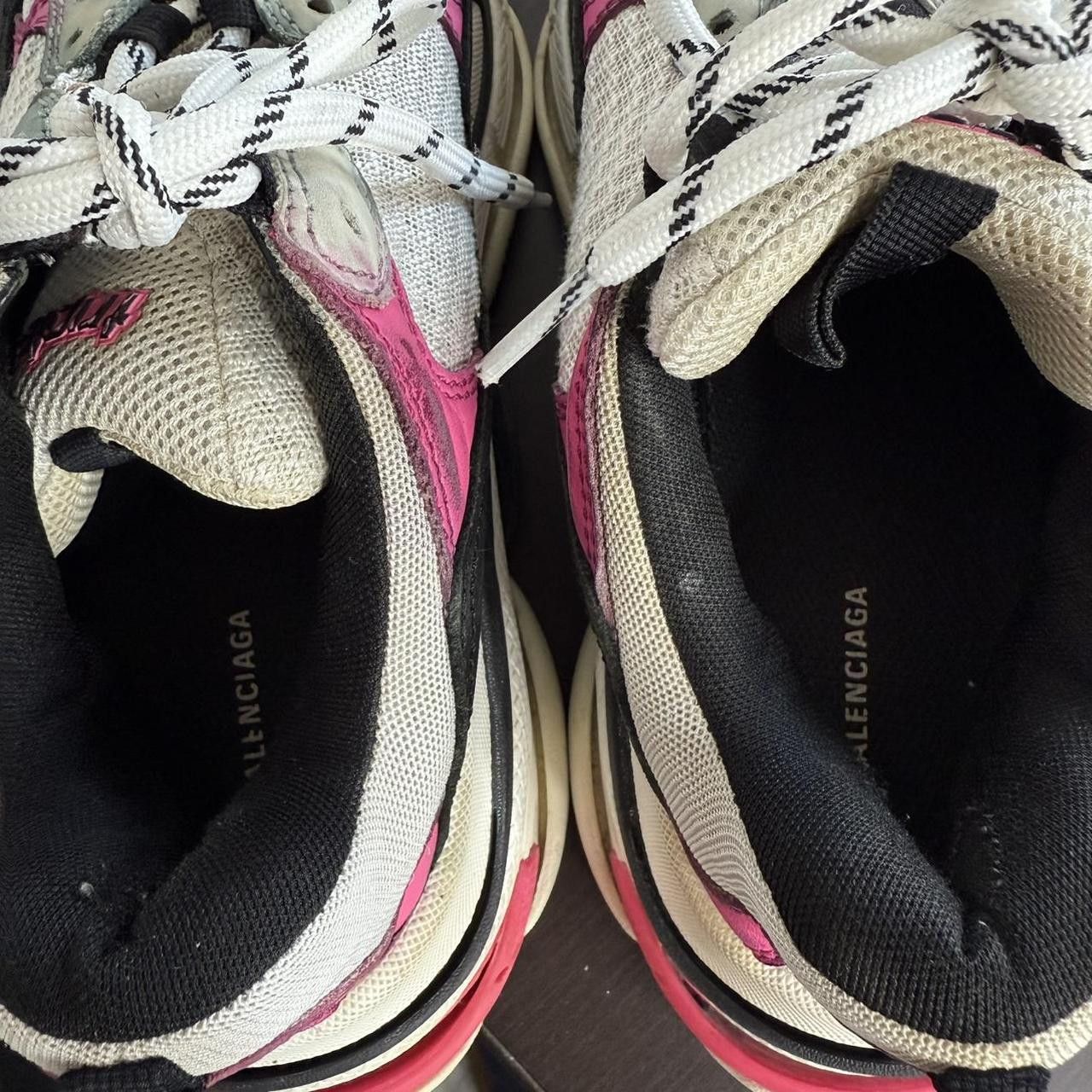 Balenciaga Balenciaga Triple S Oversize Sneakers Pink White Size US 7.5 / EU 40-41 - 6 Thumbnail