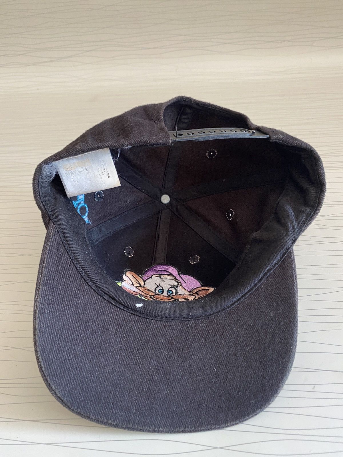 Disney Vintage Disney Dopey Hat Cap Snapback Black Snow White 90s Size ONE SIZE - 8 Thumbnail