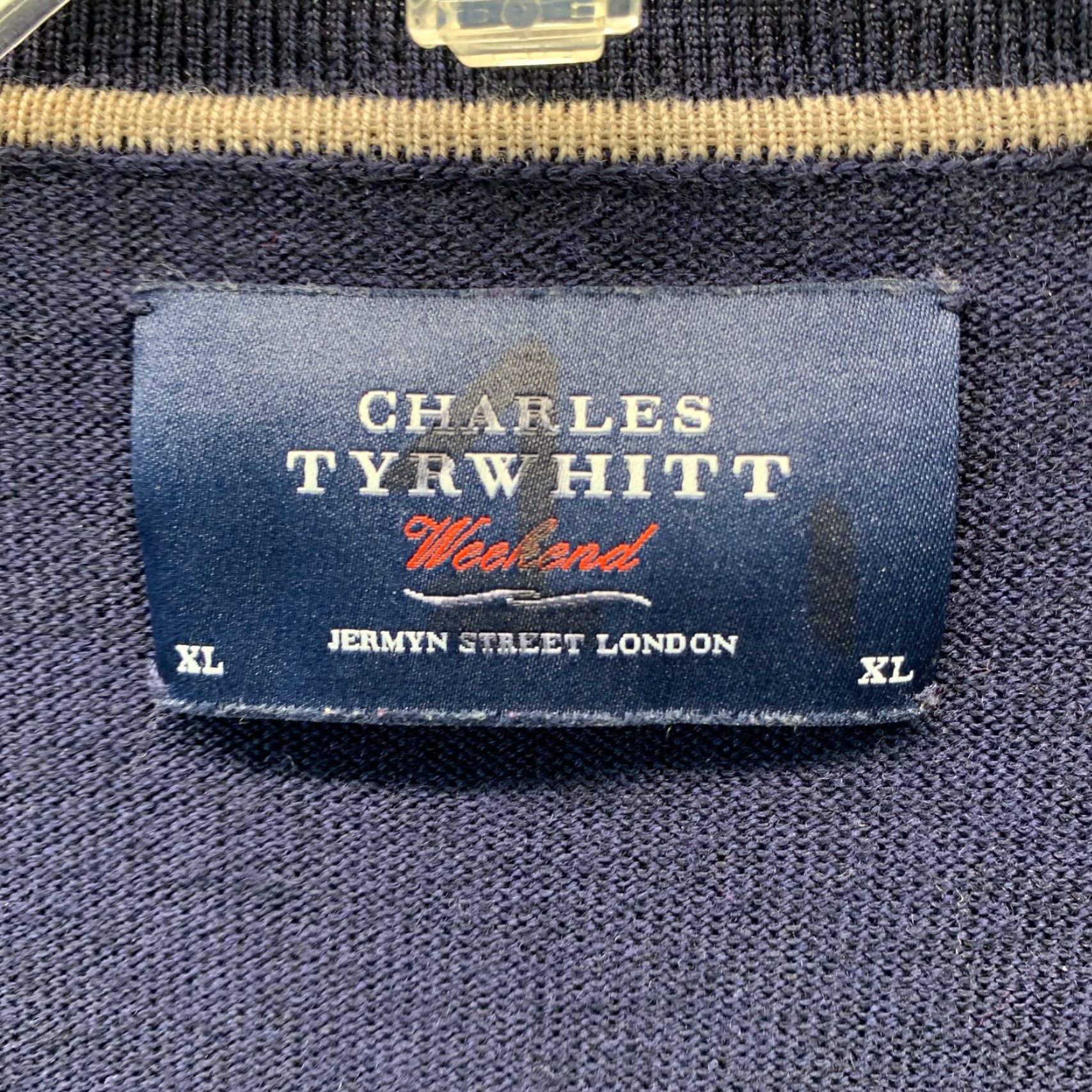 Charles Tyrwhitt Charles Tyrwhitt Sweater XL Blue Wool Knit V-Neck Pullover Casual Mens Shirt? Size US XL / EU 56 / 4 - 5 Thumbnail