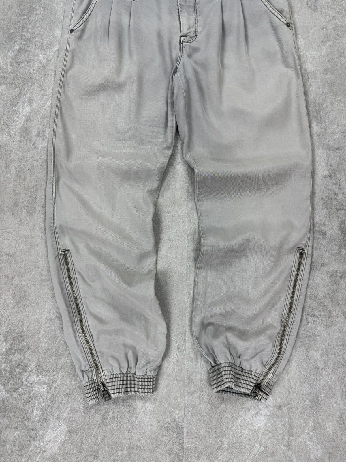 7 For All Mankind For All Mankind Joggers Pants Lyocell Washed Grey size 32 Size 28" / US 6 / IT 42 - 16 Thumbnail