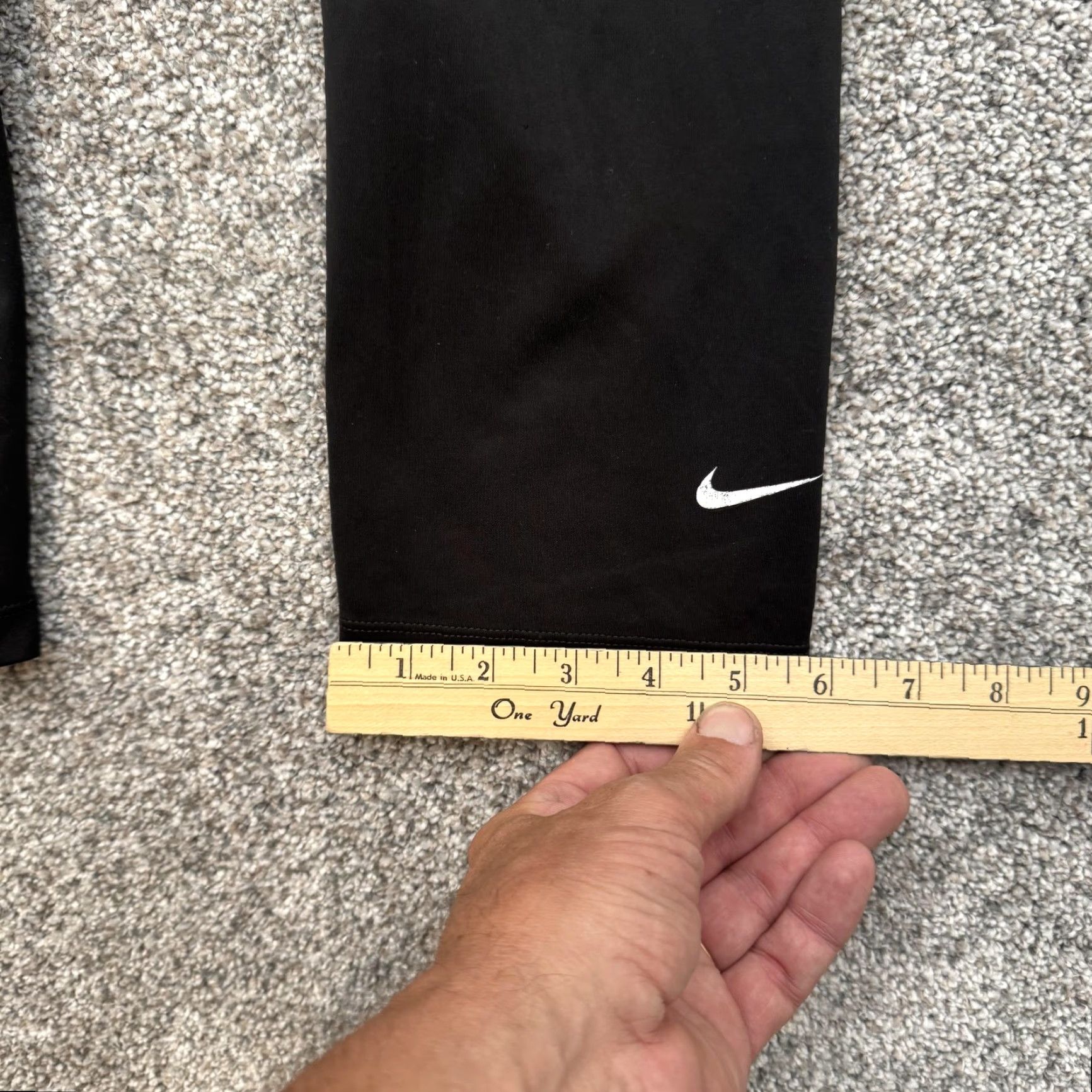 Nike Nike Womens Pants XS Black High Rise Cropped Capri Leggings Swoosh Yoga Running Gym Size 26" / US 2 / IT 38 - 3 Thumbnail