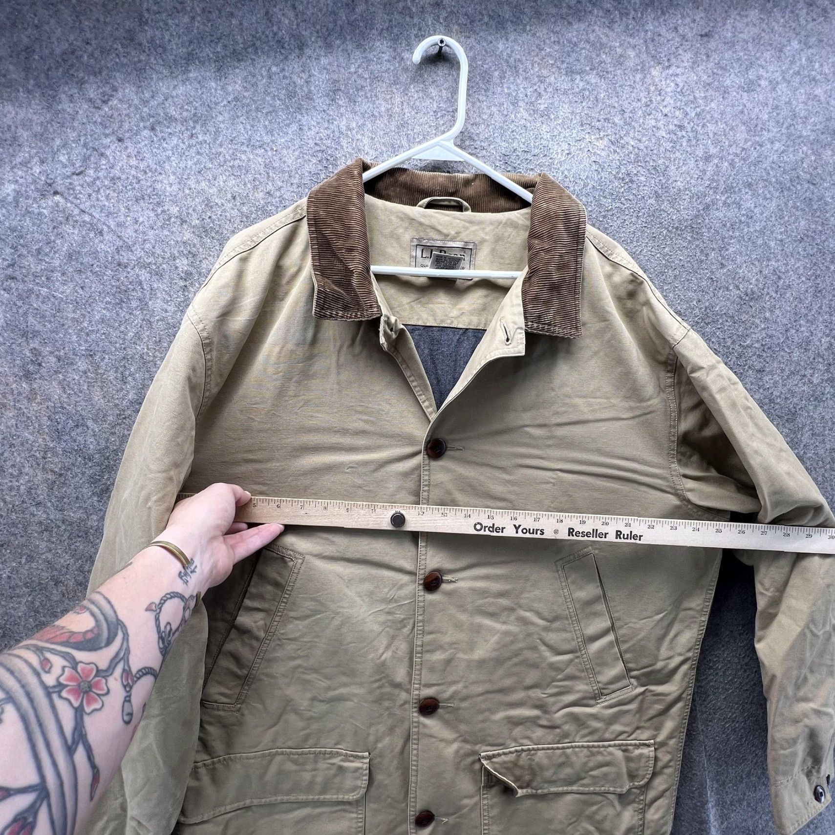 Vintage L.L.Bean Coat Mens XLT Beige Canvas Field Barn Corduroy Collar Lined Workwear Size US XL / EU 56 / 4 - 5 Thumbnail
