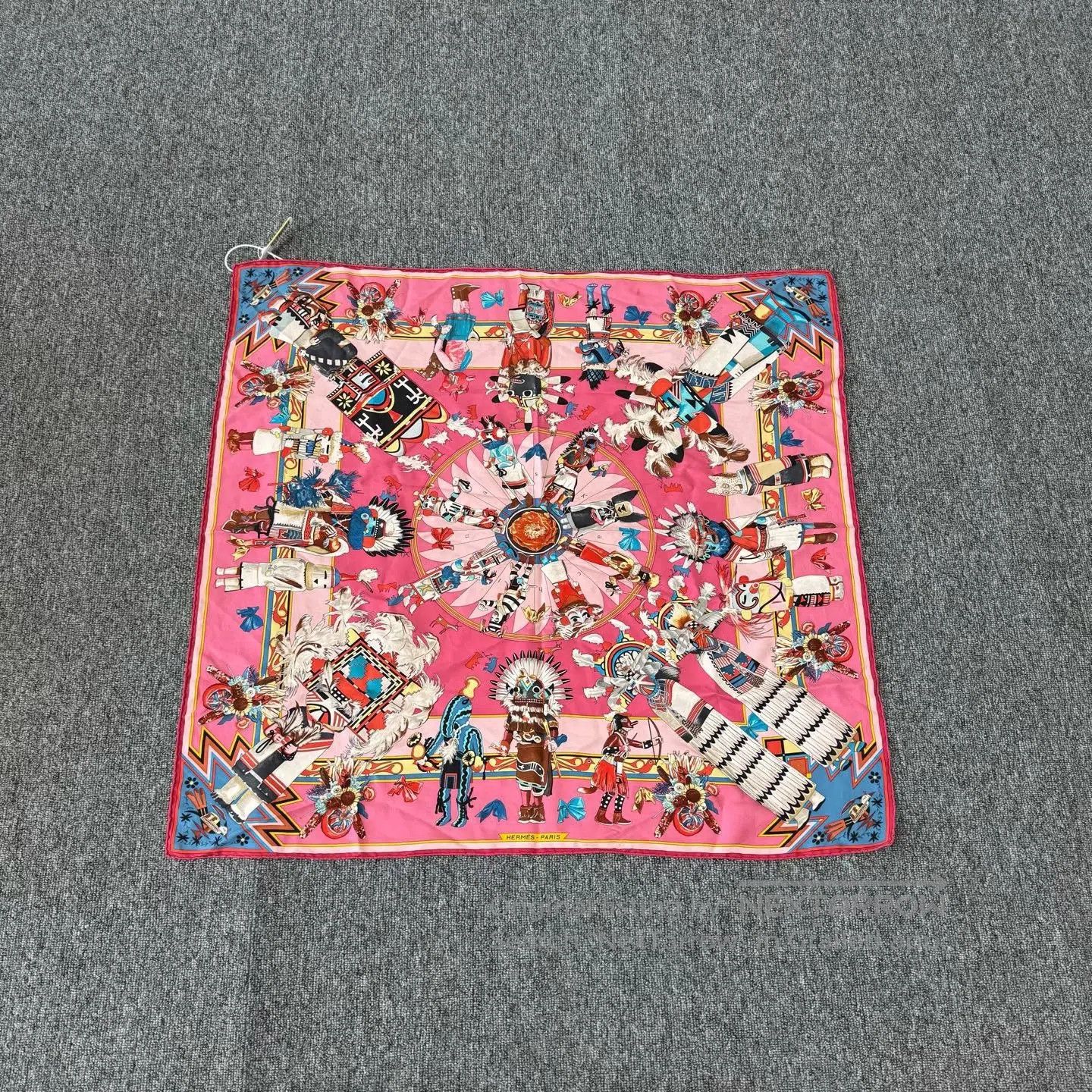 Hermes Hermes Pink "Cathinar God" scarf| Size ONE SIZE - 1 Thumbnail