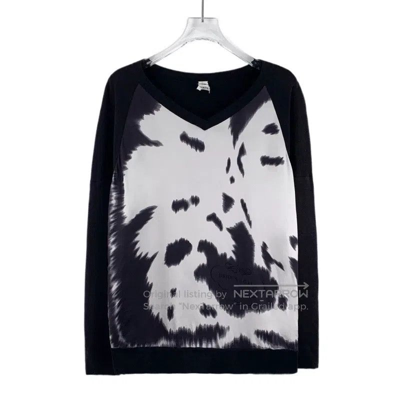 Hermes Hermes Black Pattern Printed Silk V-Neck Long Sleeve Knit Size XS / US 0-2 / IT 36-38 - 1 Thumbnail