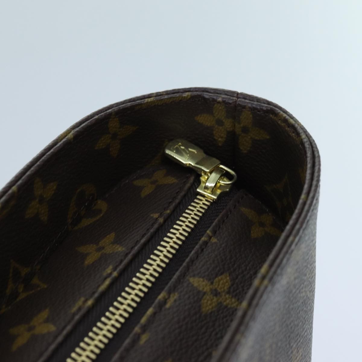 Louis Vuitton LOUIS VUITTON Monogram Luco Tote Bag M51155 Size ONE SIZE - 8 Thumbnail