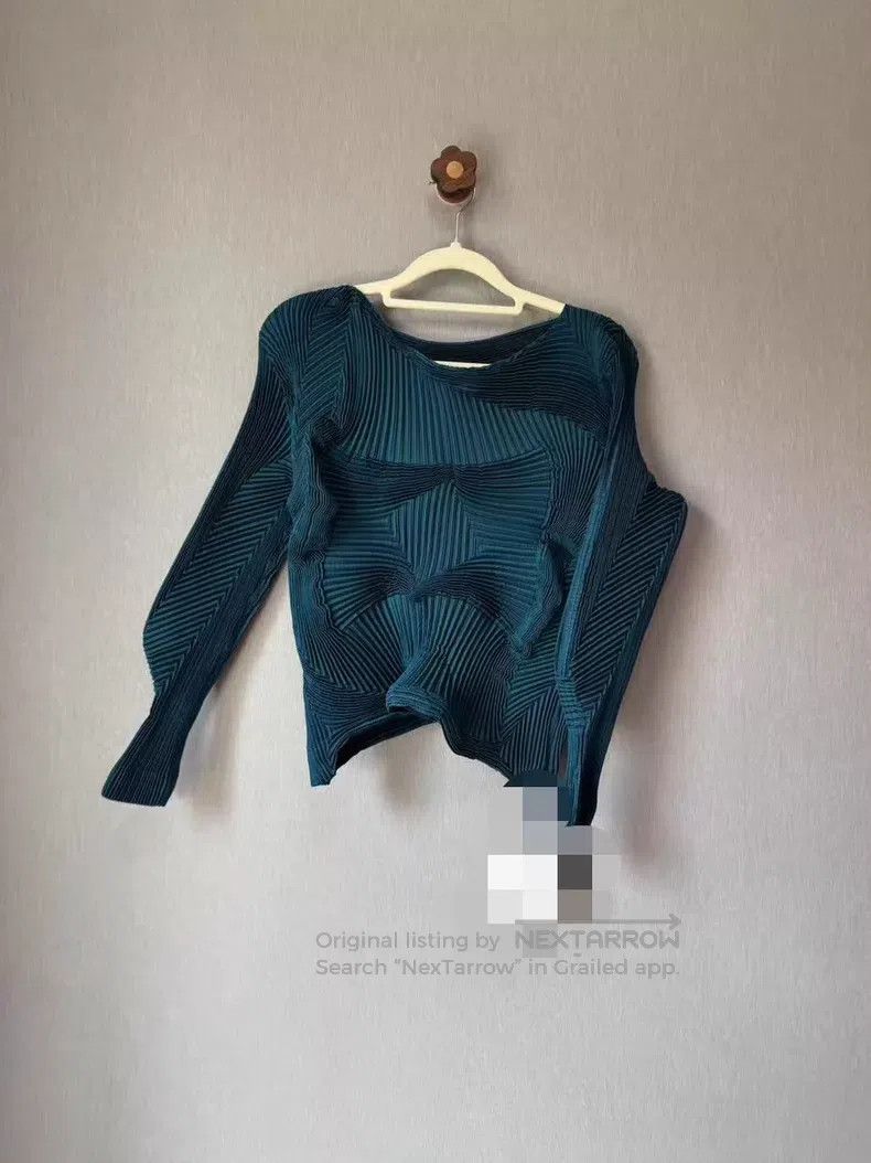Issey Miyake Issey Miyake Peacock Blue Long Sleeve Size M / US 6-8 / IT 42-44 - 2 Thumbnail