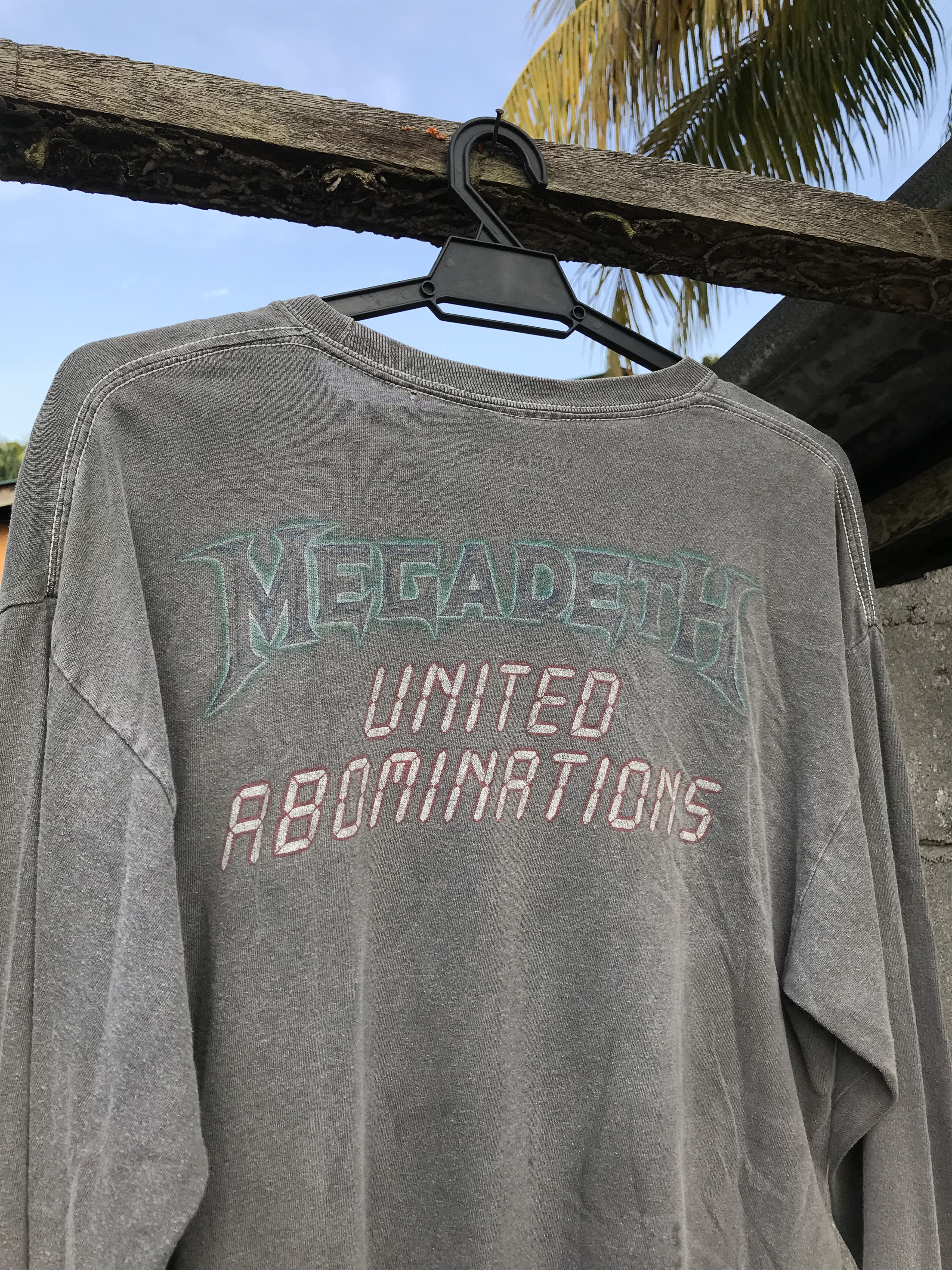 Megadeth Megadeth Vintage Distressed Long Sleeve Band Tee (2017) Size US S / EU 44-46 / 1 - 10 Thumbnail