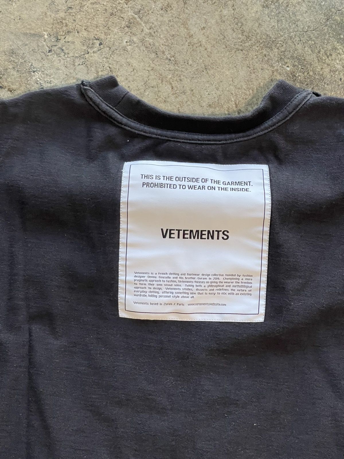 Vetements Vetements Inside Out Tee Size US S / EU 44-46 / 1 - 8 Thumbnail