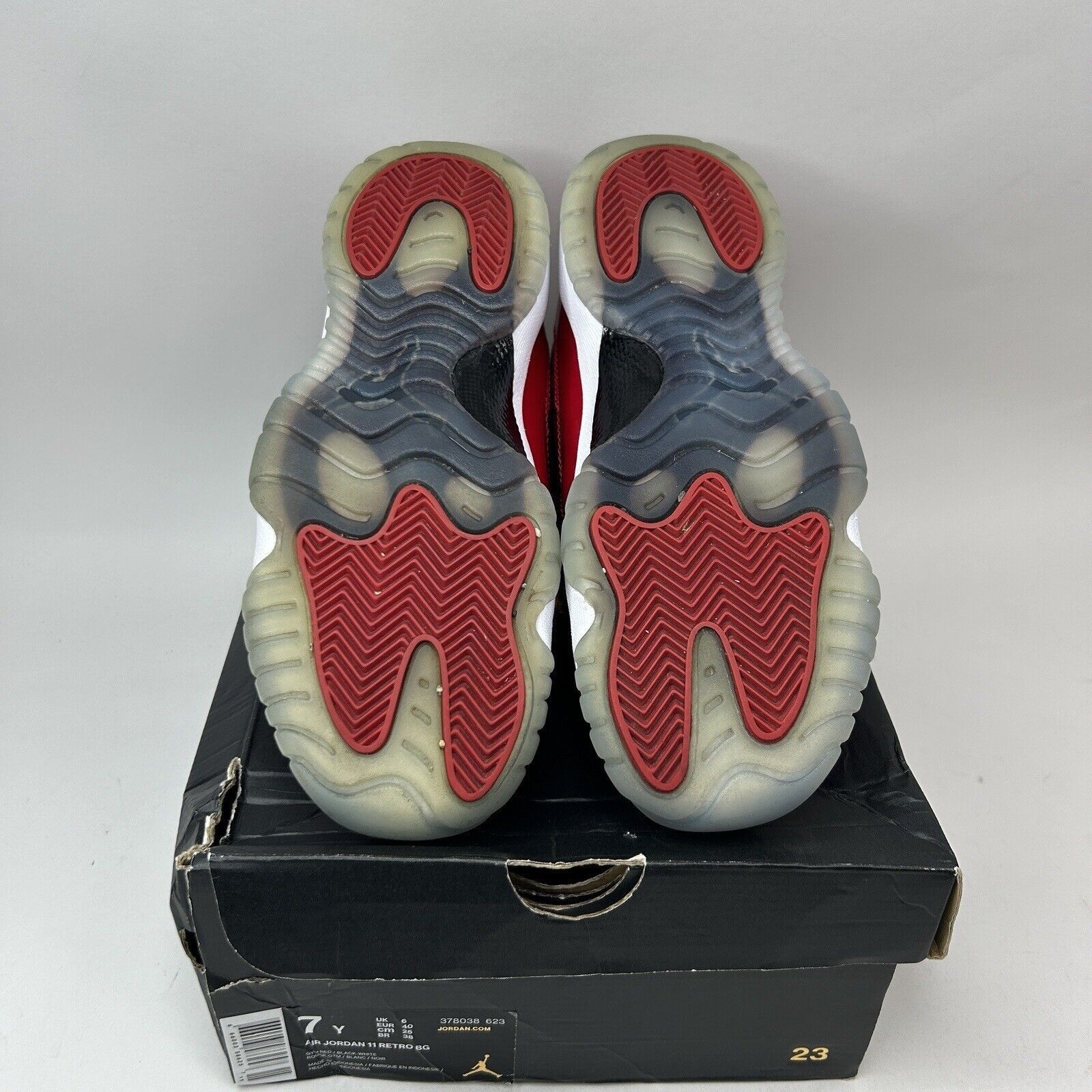 Jordan Brand Nike Air Jordan 11 XI Retro GS “Win Like 96/Gym Red” 2023 Size US 8.5 / IT 38.5 - 7 Thumbnail