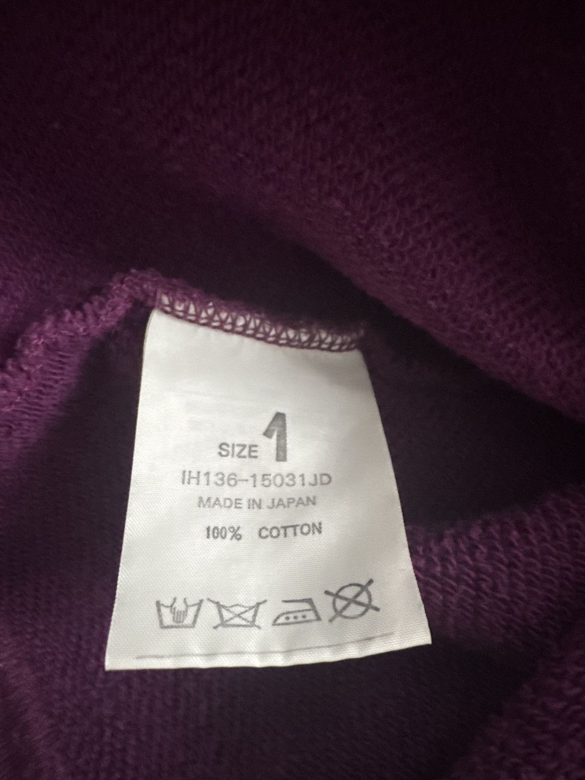 Beauty Beast Beauty:Beast batwing sweater Size US S / EU 44-46 / 1 - 3 Thumbnail