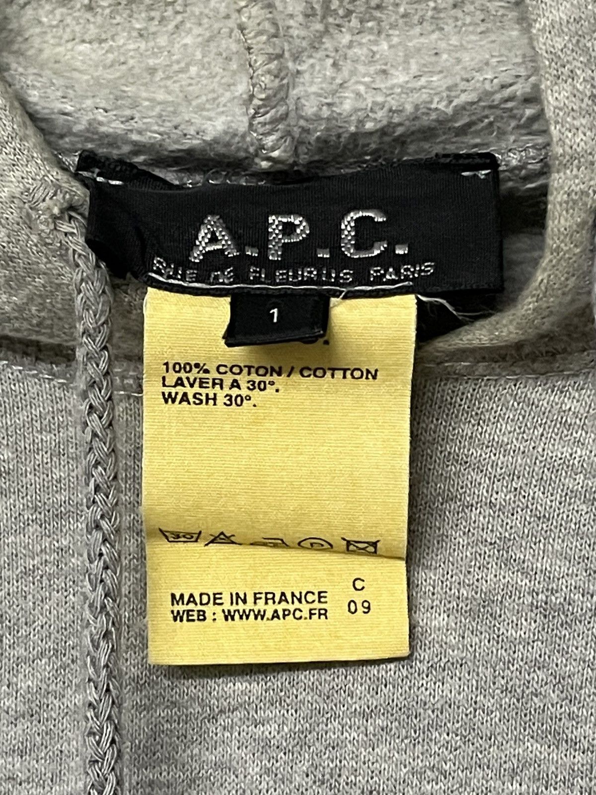 A.P.C. Vintage A.P.C Rue De Furus Paris Blank Distressed Hoodie Size US M / EU 48-50 / 2 - 9 Thumbnail