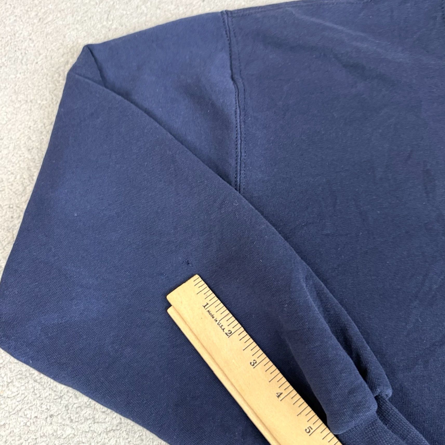 Russell Athletic VINTAGE Russell Athletic Sweatshirt Adult L Blue USA Blank Distressed Faded Size US L / EU 52-54 / 3 - 6 Thumbnail