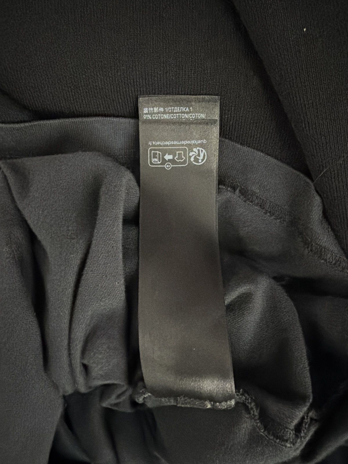 Balenciaga balenciaga unity layered hoodie (size 1) Size US S / EU 44-46 / 1 - 10 Thumbnail
