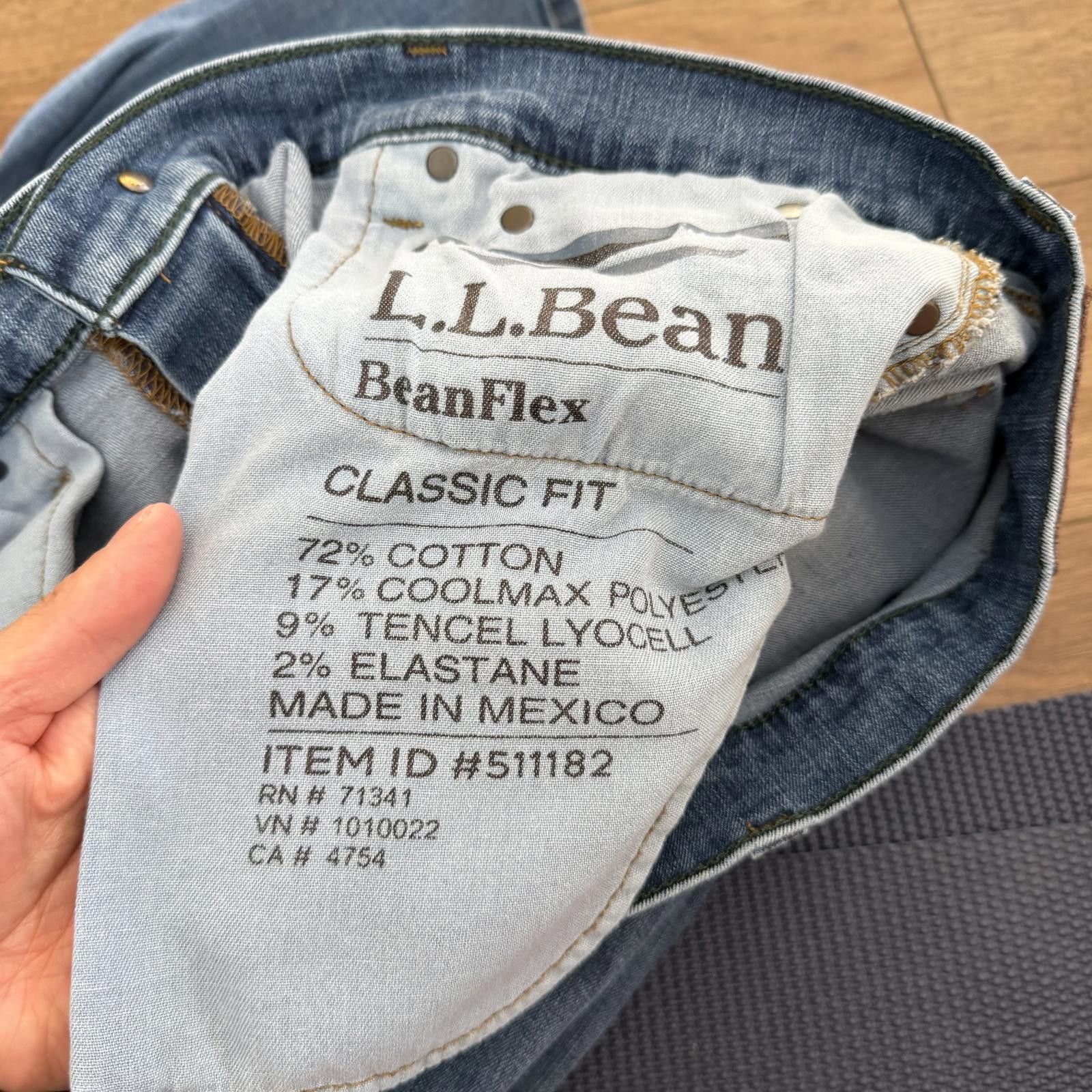 L.L. Bean L.L. Bean Beanflex Classic Fit Light Denim Jeans 36x28 Size US 36 / EU 52 - 6 Thumbnail