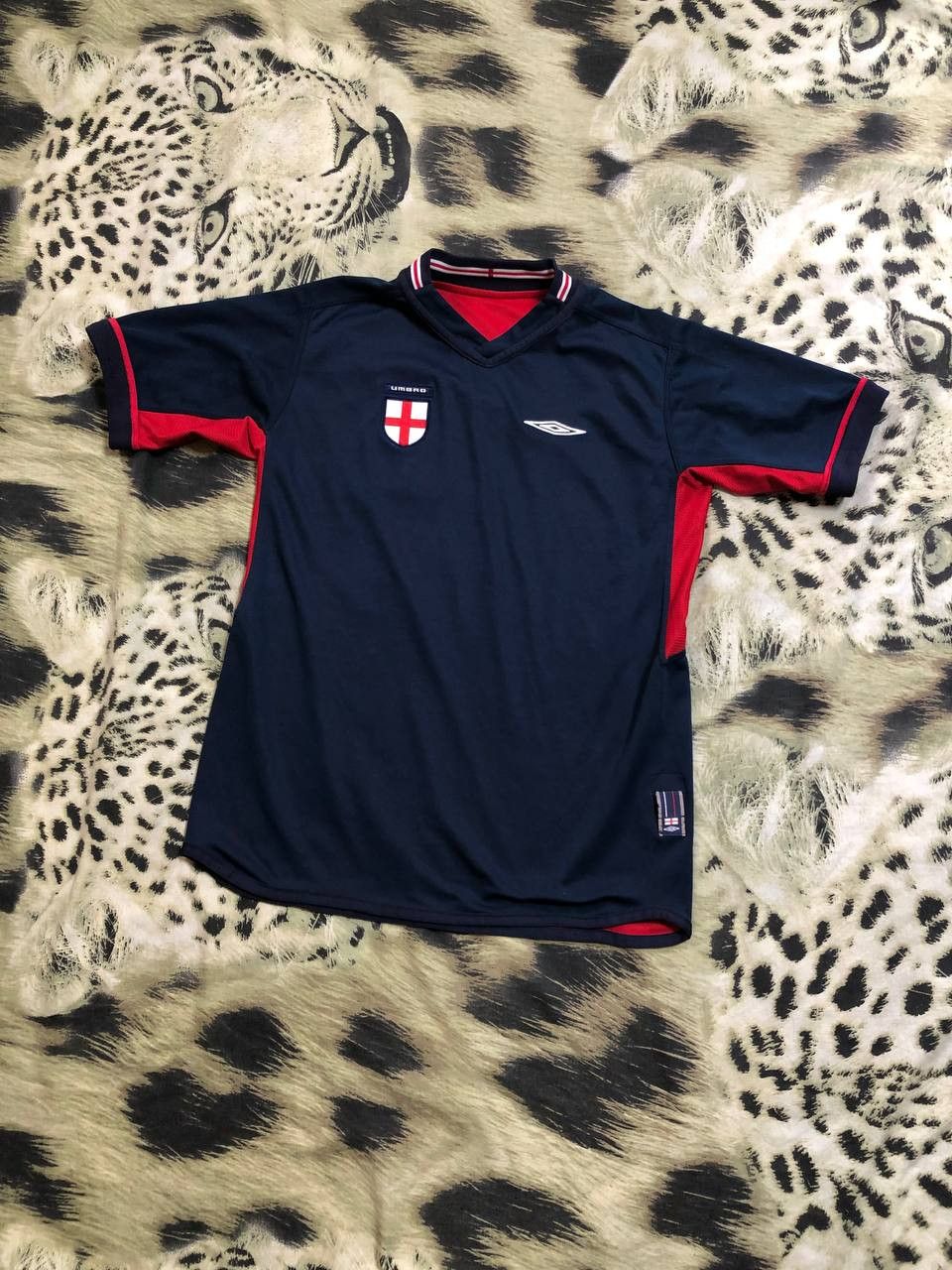 Umbro Vintage Umbro England Football Shirt Away Reversible Top Size US S / EU 44-46 / 1 - 13 Thumbnail