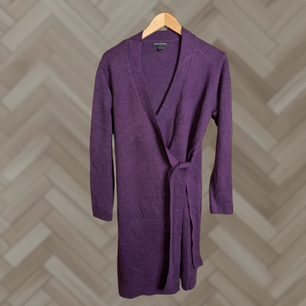 Banana Republic Banana Republic Sweater Dress Petite Medium Purple Knit Wrap Midi Long Sleeve Size M / US 6-8 / IT 42-44 - 1 Thumbnail