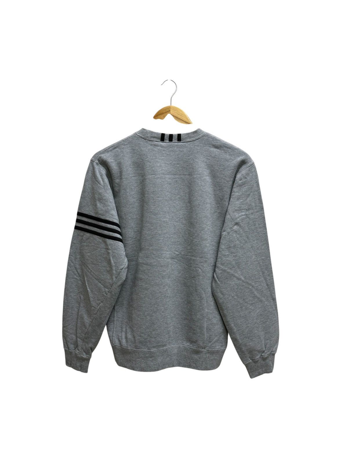 Adidas Vintage Adidas Stripes Crewneck Sweatshirt Size US S / EU 44-46 / 1 - 2 Thumbnail
