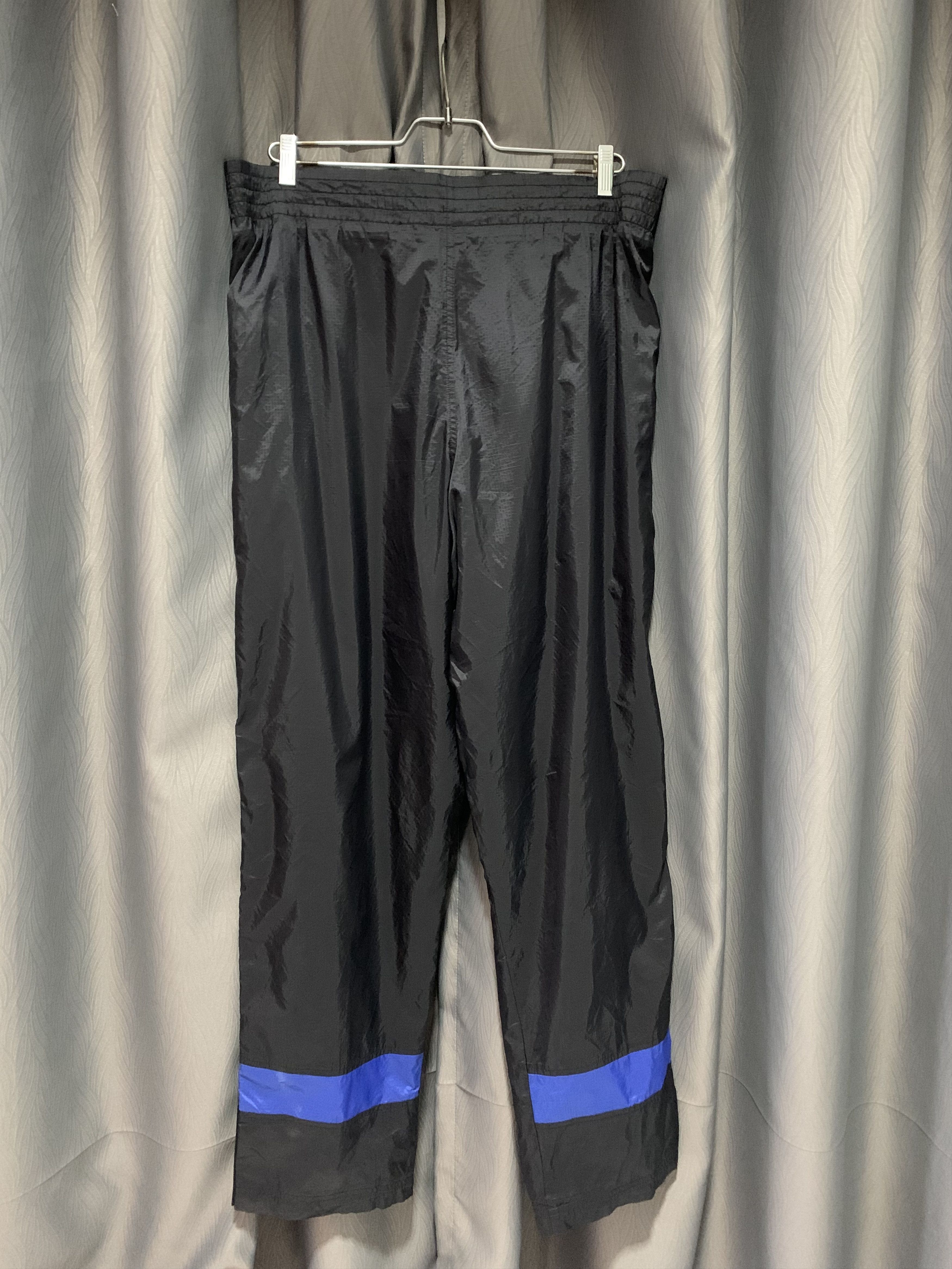 Nike Vintage Nike Swoosh Tearaway Baggy Nylon Track Pants 90s Size US 34 / EU 50 - 2 Thumbnail