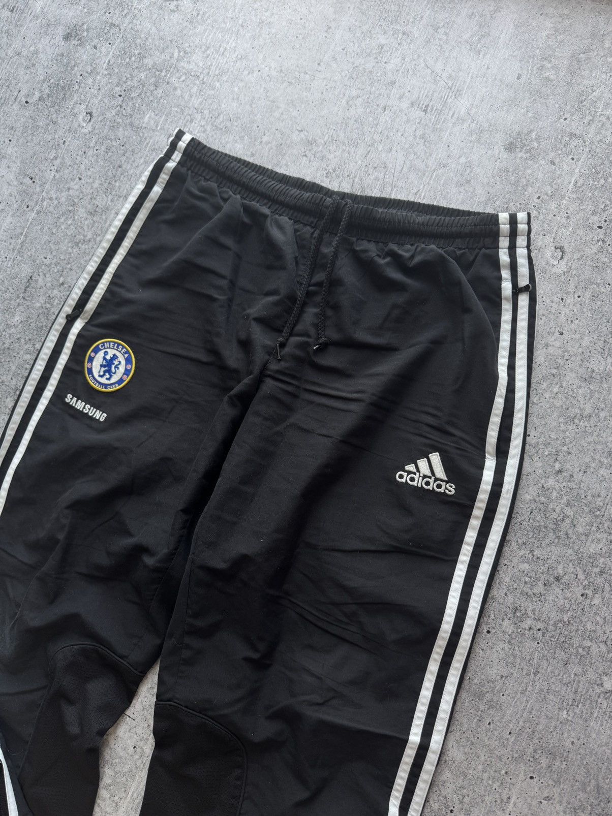 Adidas Adidas Chelsea Vintage Soccer Pants samsung Joggers 2010 Size US 36 / EU 52 - 4 Thumbnail