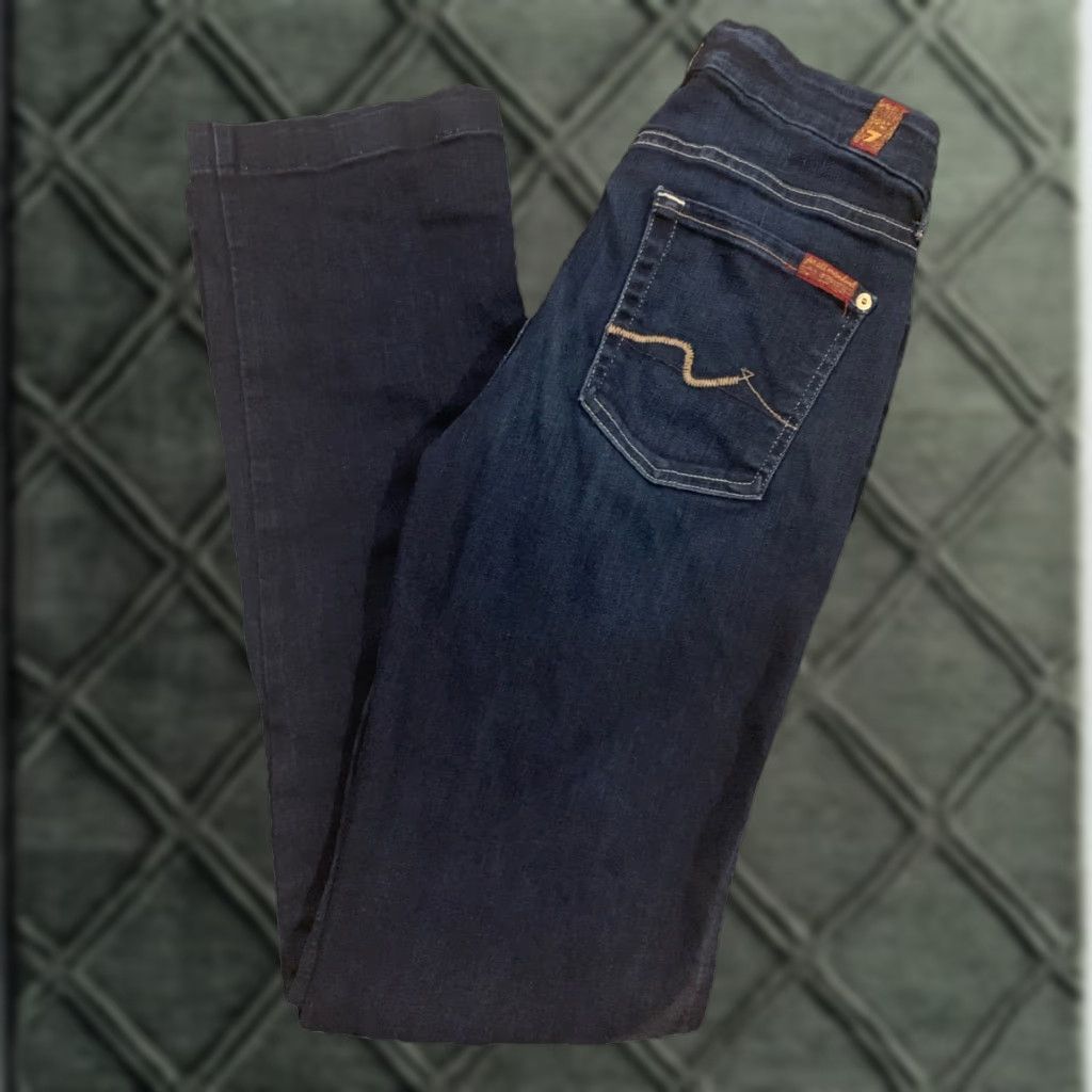 7 For All Mankind 7 For All Mankind Kimmie Jeans Bootcut Regular 28 Blue Denim USA 7 For All Mankind Model Secondary 5-Pocket Mens Womens Girls Boys Size 28" / US 6 / IT 42 - 1 Thumbnail
