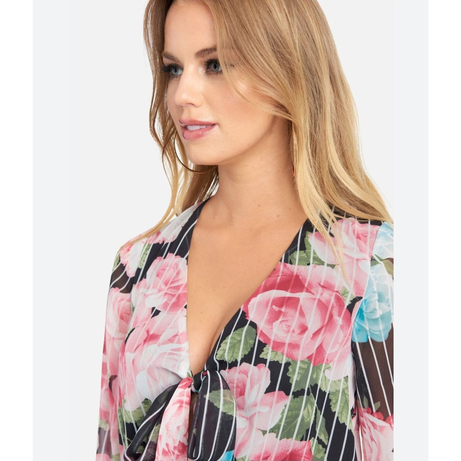 Bebe Bebe The Front Ruffle Flutter Sleeve Romper Blossom Roman S Size 26" / US 2 / IT 38 - 2 Thumbnail
